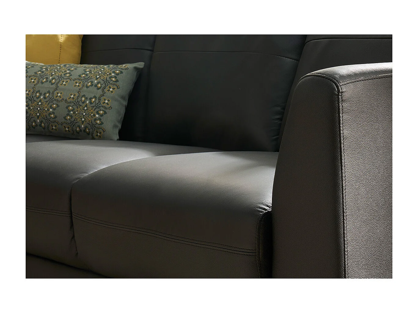 Sofá cuero 3 plazas negro JOPLIN - cuero de búfalo