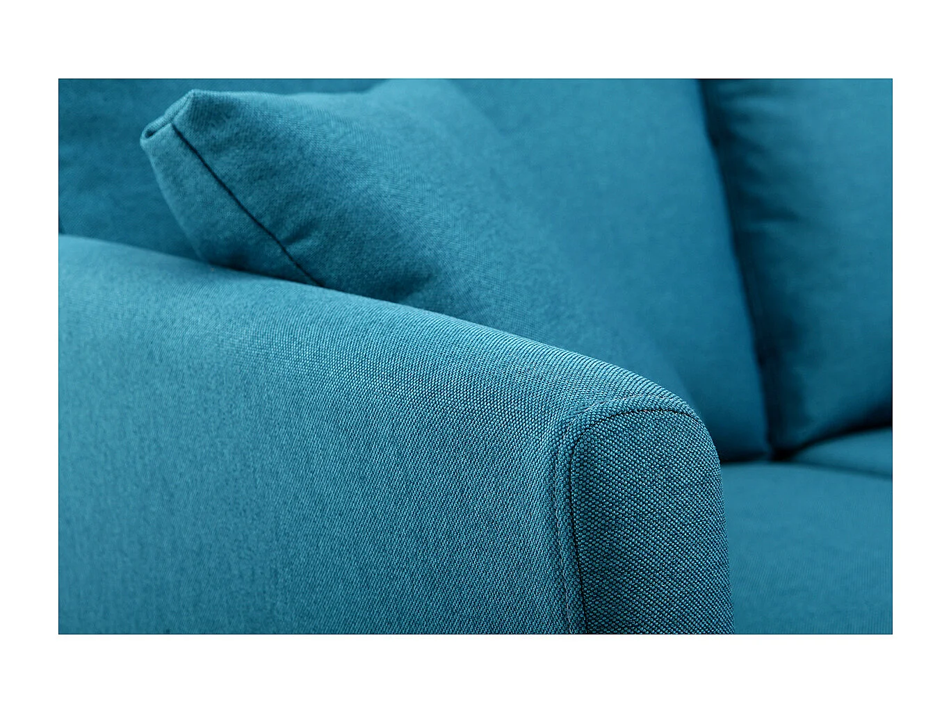 Sofá nórdico 2 plazas desenfundable  azul petróleo y patas madera clara OSLO