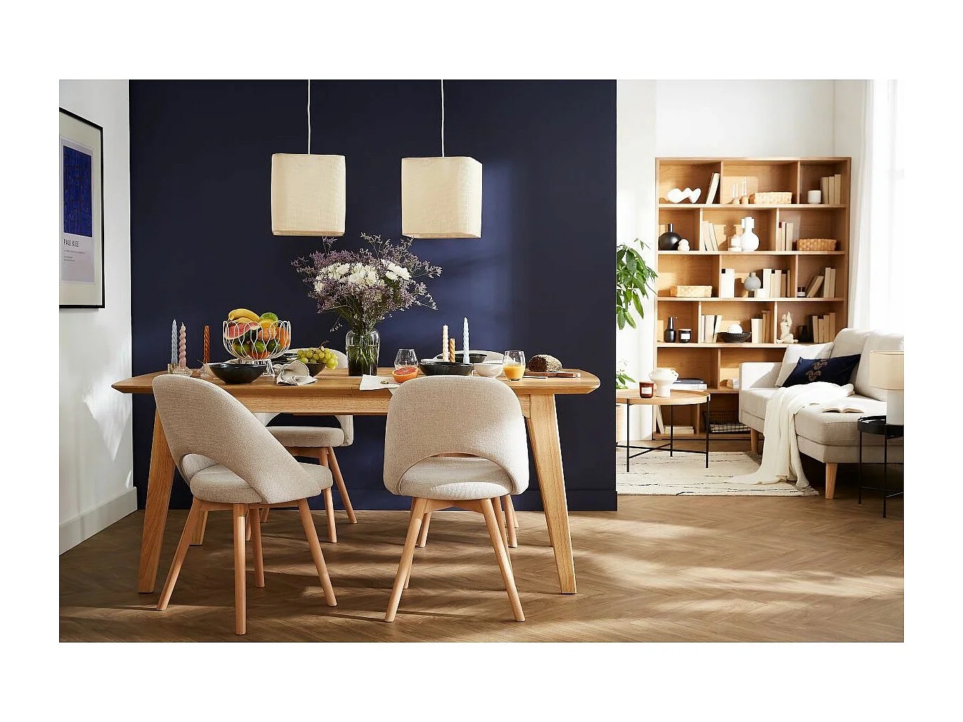 Set de 2 sillas nórdicas de tela efecto aterciopelado texturizado gris con patas de haya maciza COSETTE