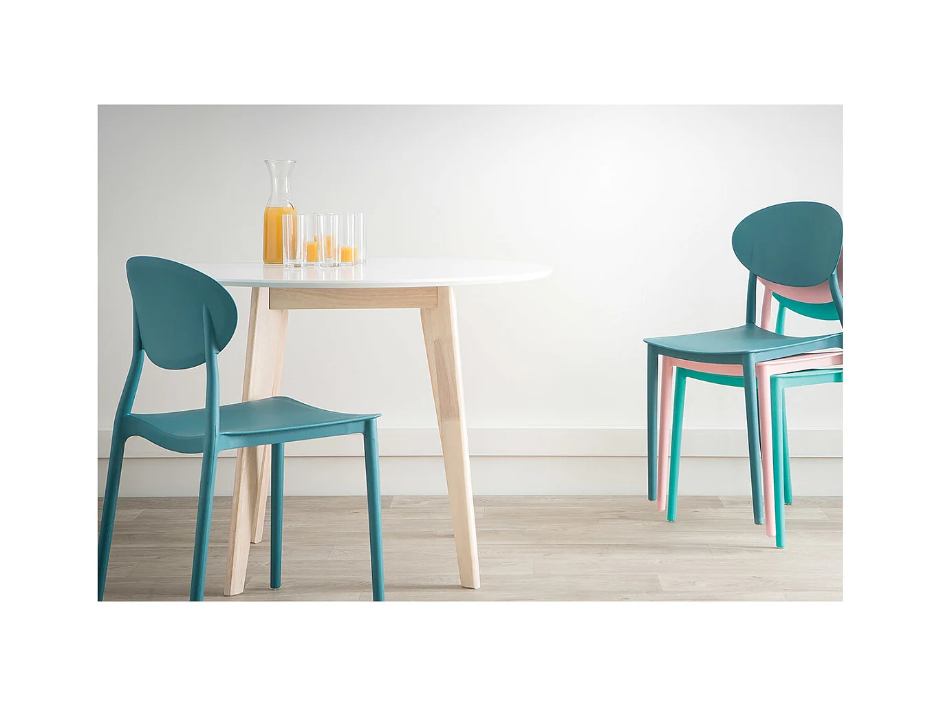 Chaises design empilables gris clair intérieur - extérieur (lot de 2) ANNA