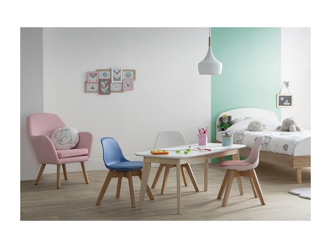 Mesa baja diseño LEENA