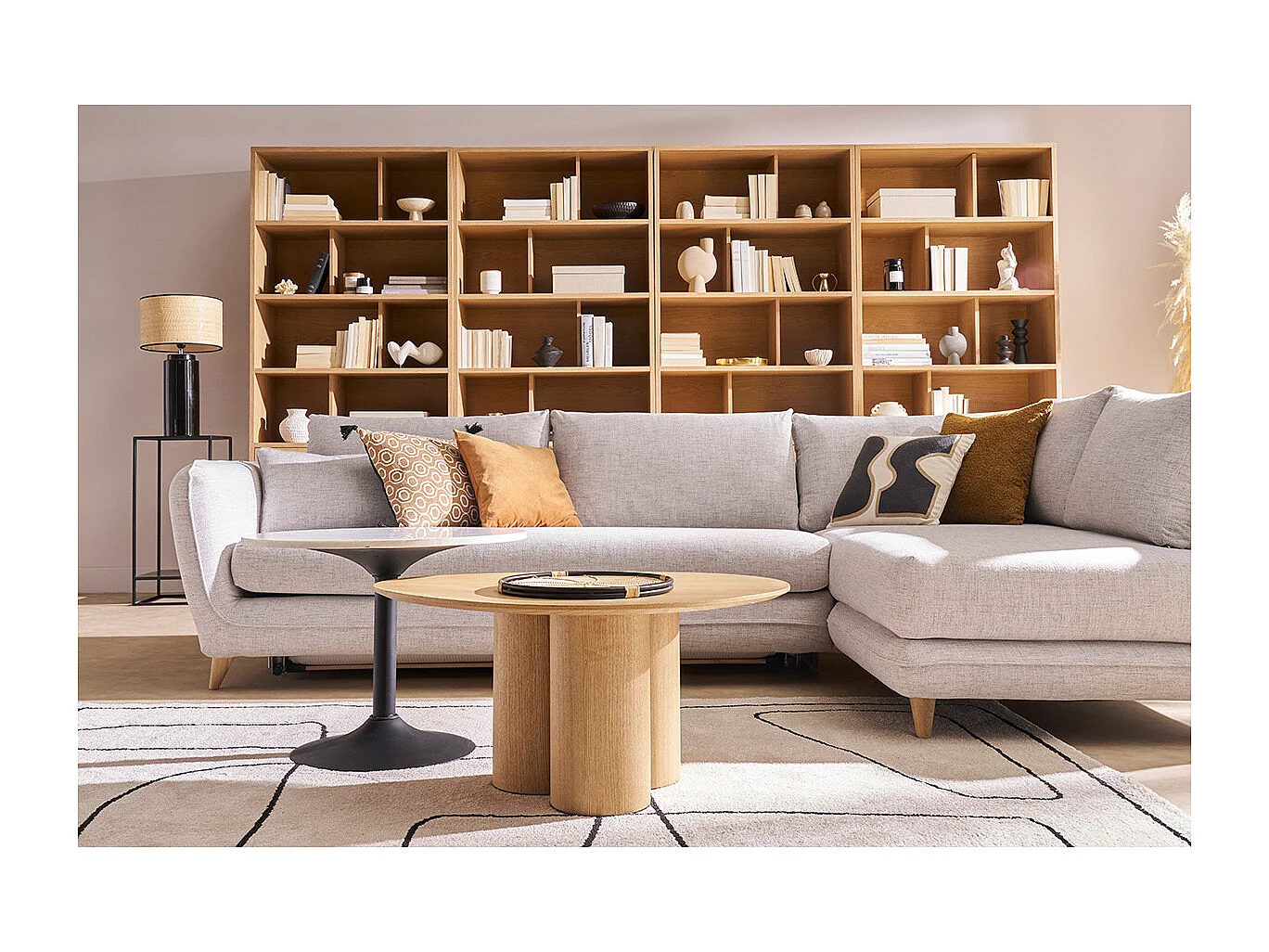 Design-Couchtisch aus hellem Holz HOLLEN