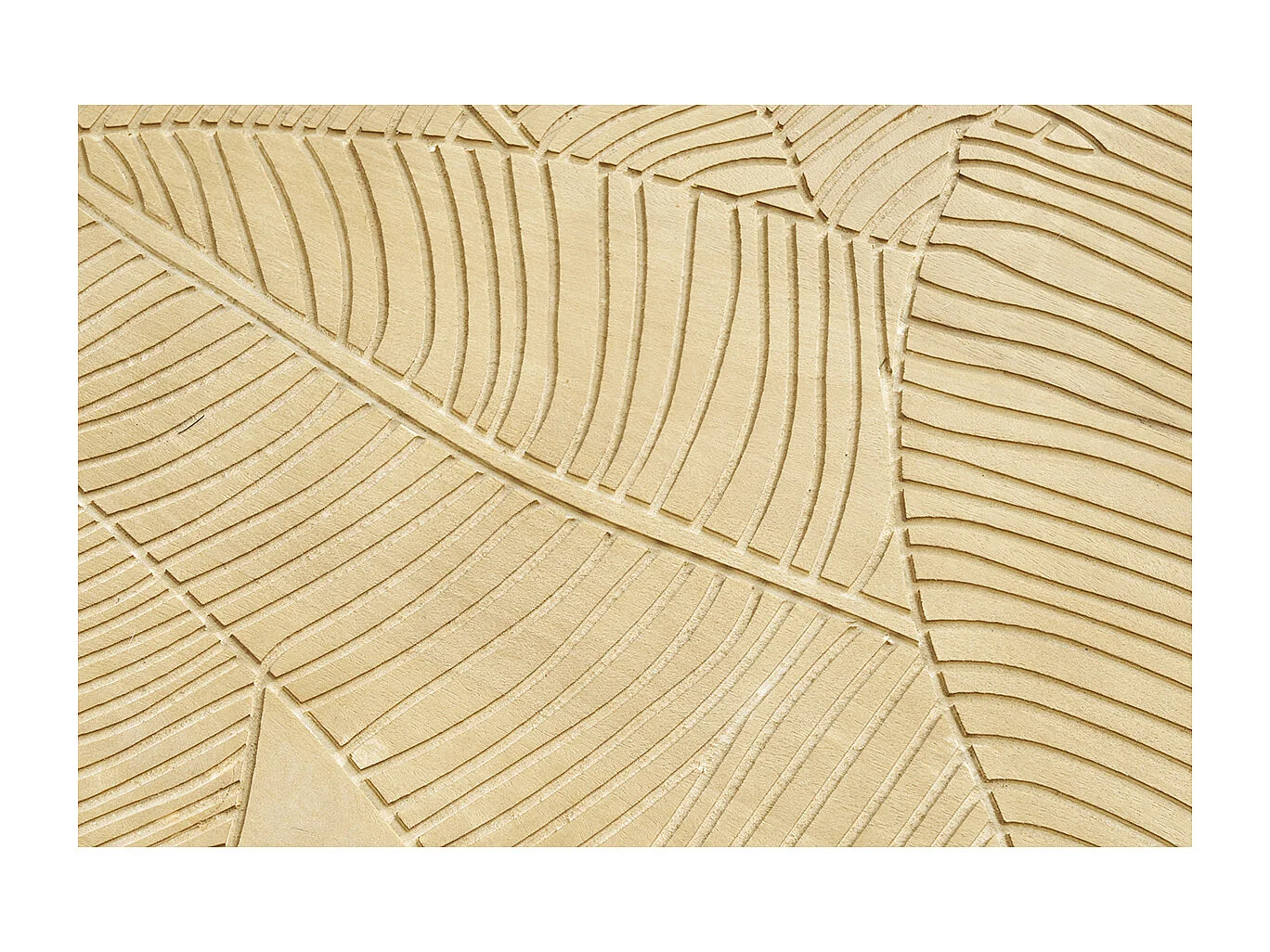 Tavolino basso rotondo inciso in mango e metallo nero VIBES