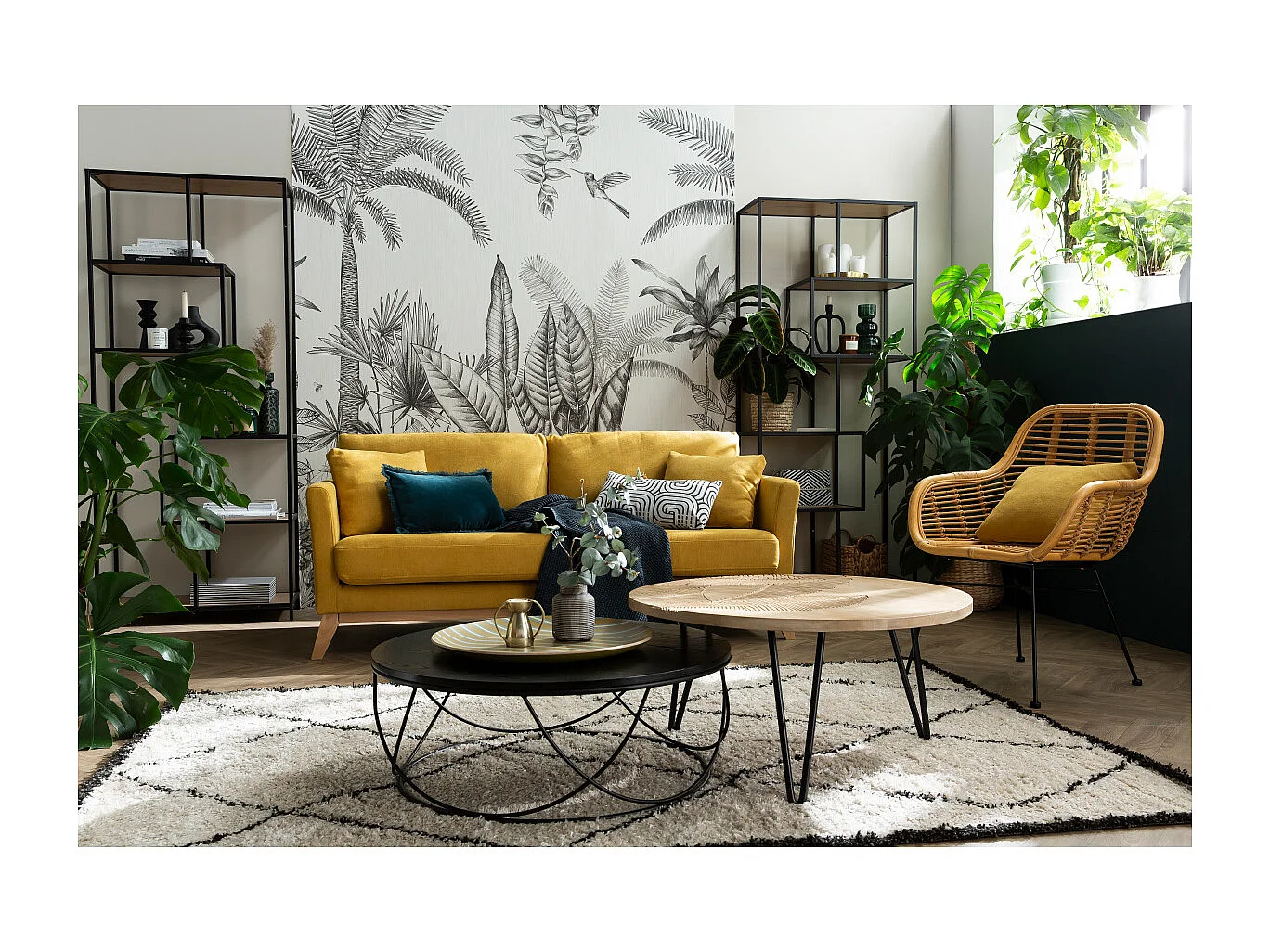 Mesa de centro madera oscura y metal negro redonda 80 cm LACE