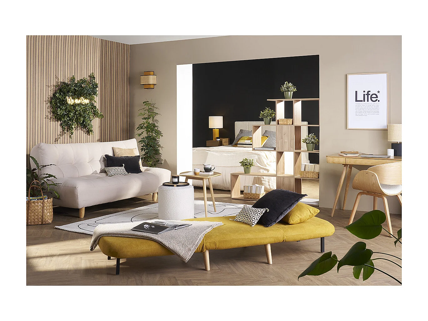 Sillón cama nórdico de tela amarillo mostaza AMIKO