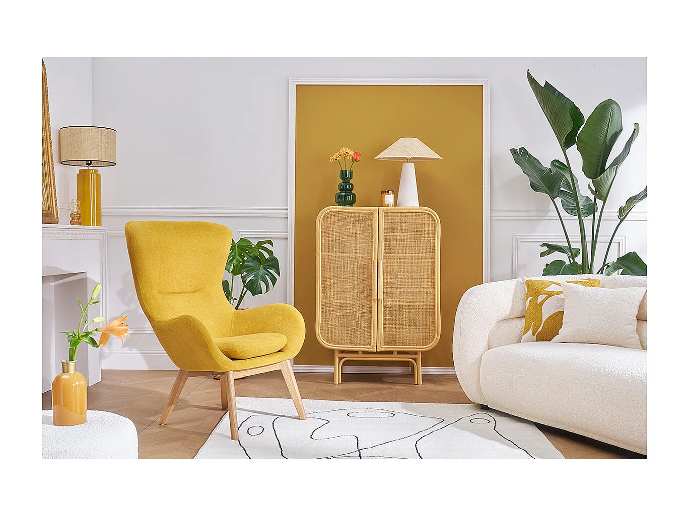 Fauteuil scandinave en tissu effet velours jaune moutarde et bois ESKUA