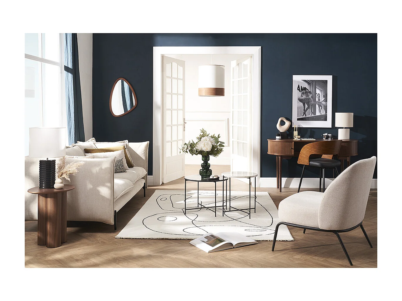 Fauteuil design en tissu effet velours texturé beige et métal noir BREGO