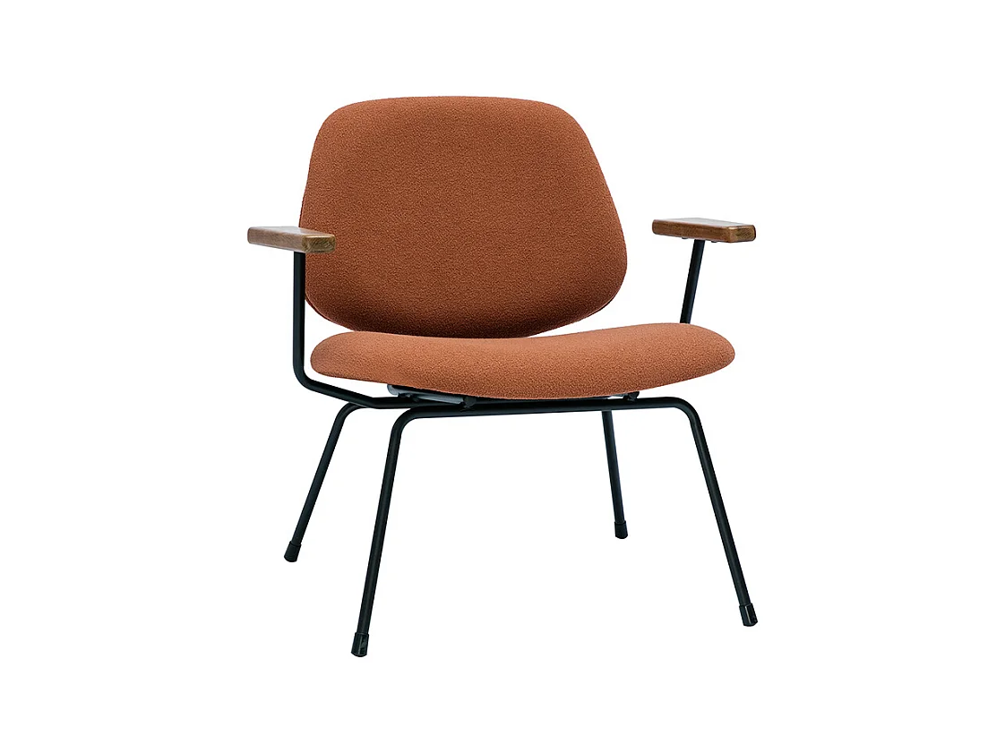 Fauteuil design en tissu effet laine bouclée terre brûlée, métal noir et bois foncé BARNET