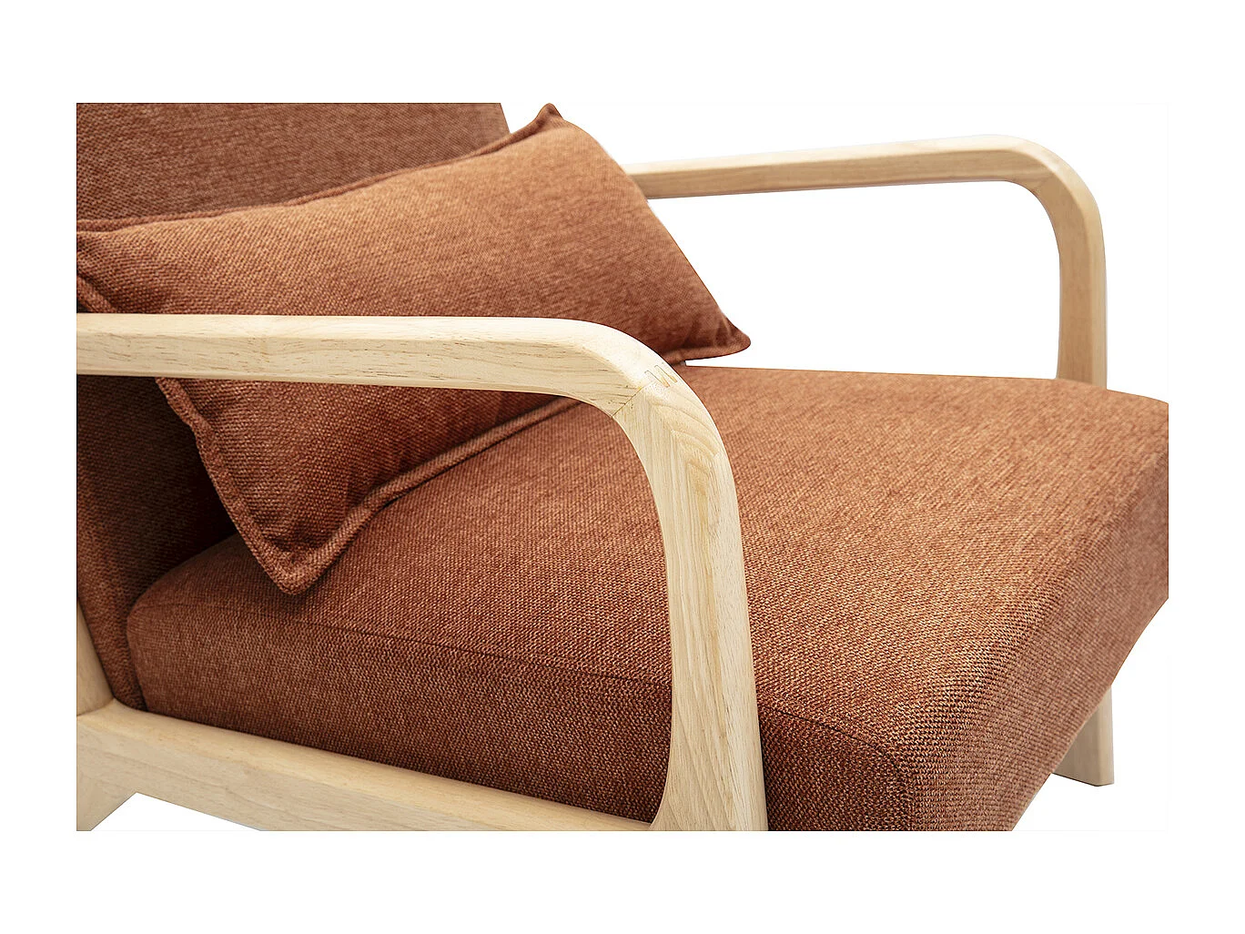 Skandinavischer Sessel aus rostbraunem Stoff mit Samteffekt und hellem Massivholz DERRY