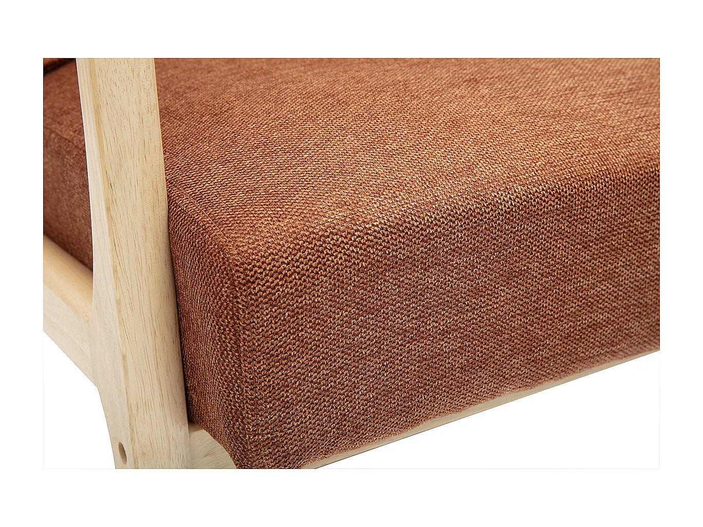 Skandinavischer Sessel aus rostbraunem Stoff mit Samteffekt und hellem Massivholz DERRY