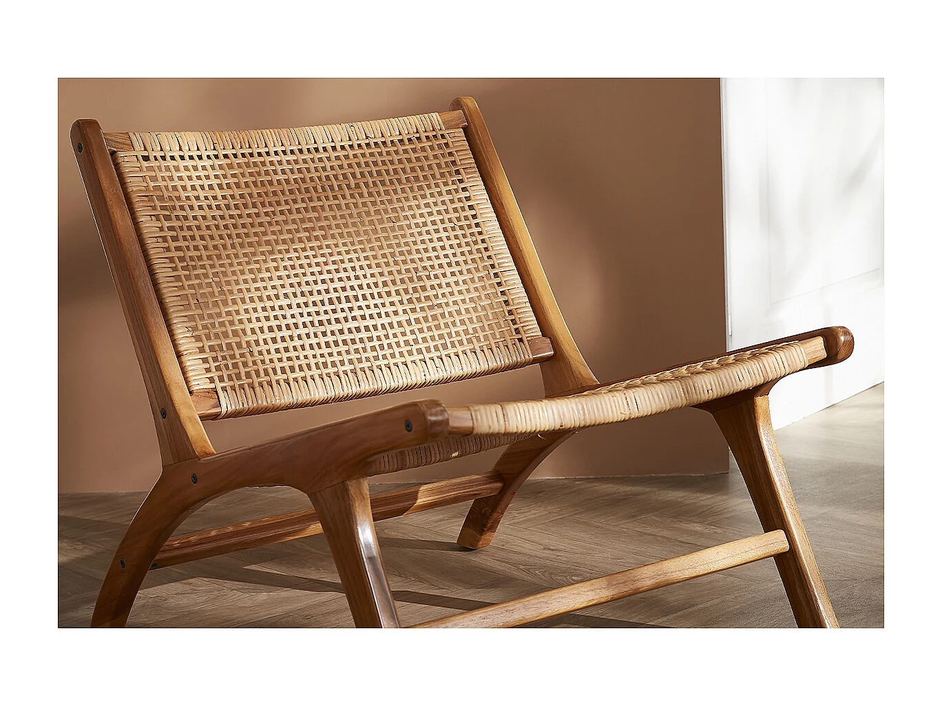 Sillón de teca y ratán natural HAMMA