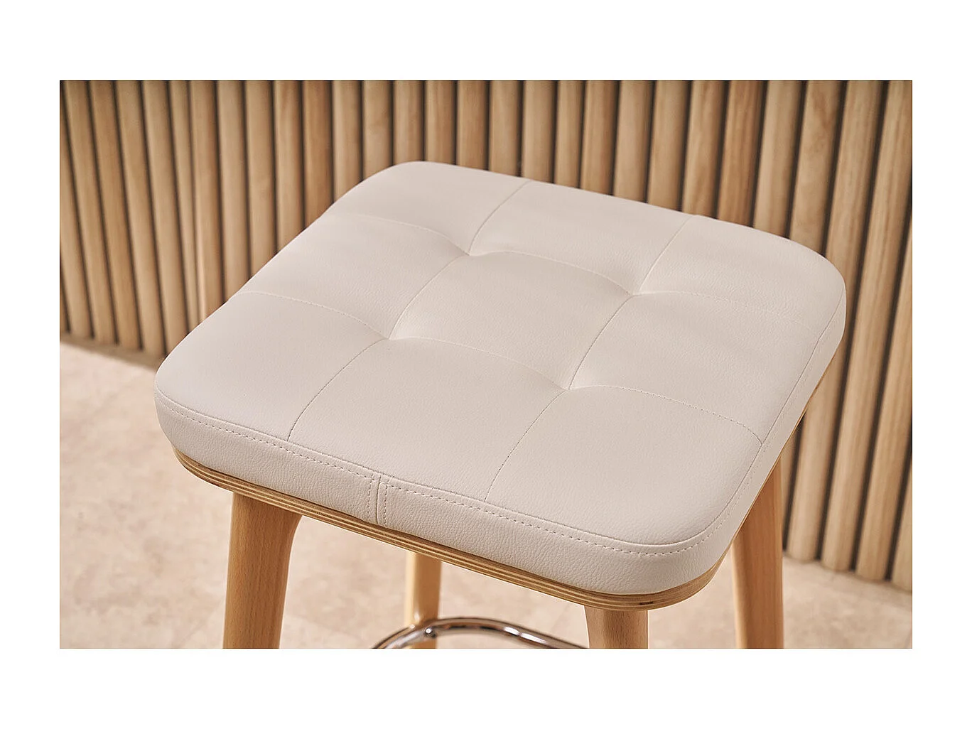 Sgabelli da bar bianco e legno chiaro 65 cm (set di 2) GRAMMA