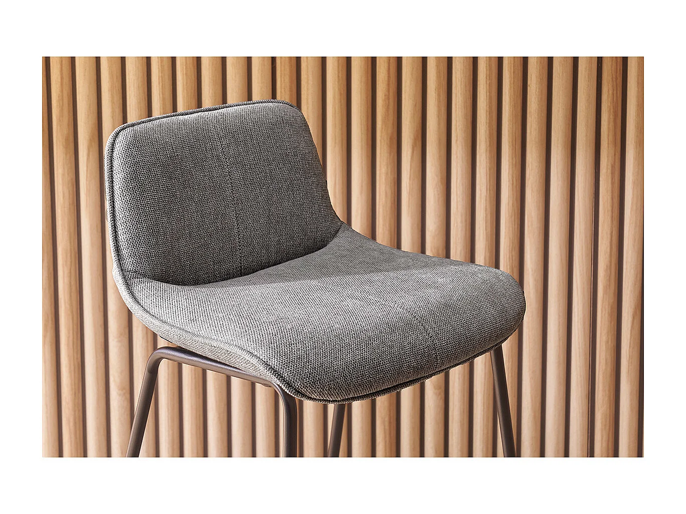 Tabourets de bar en tissu effet velours texturé gris et métal H65 (lot de 2) BOOST