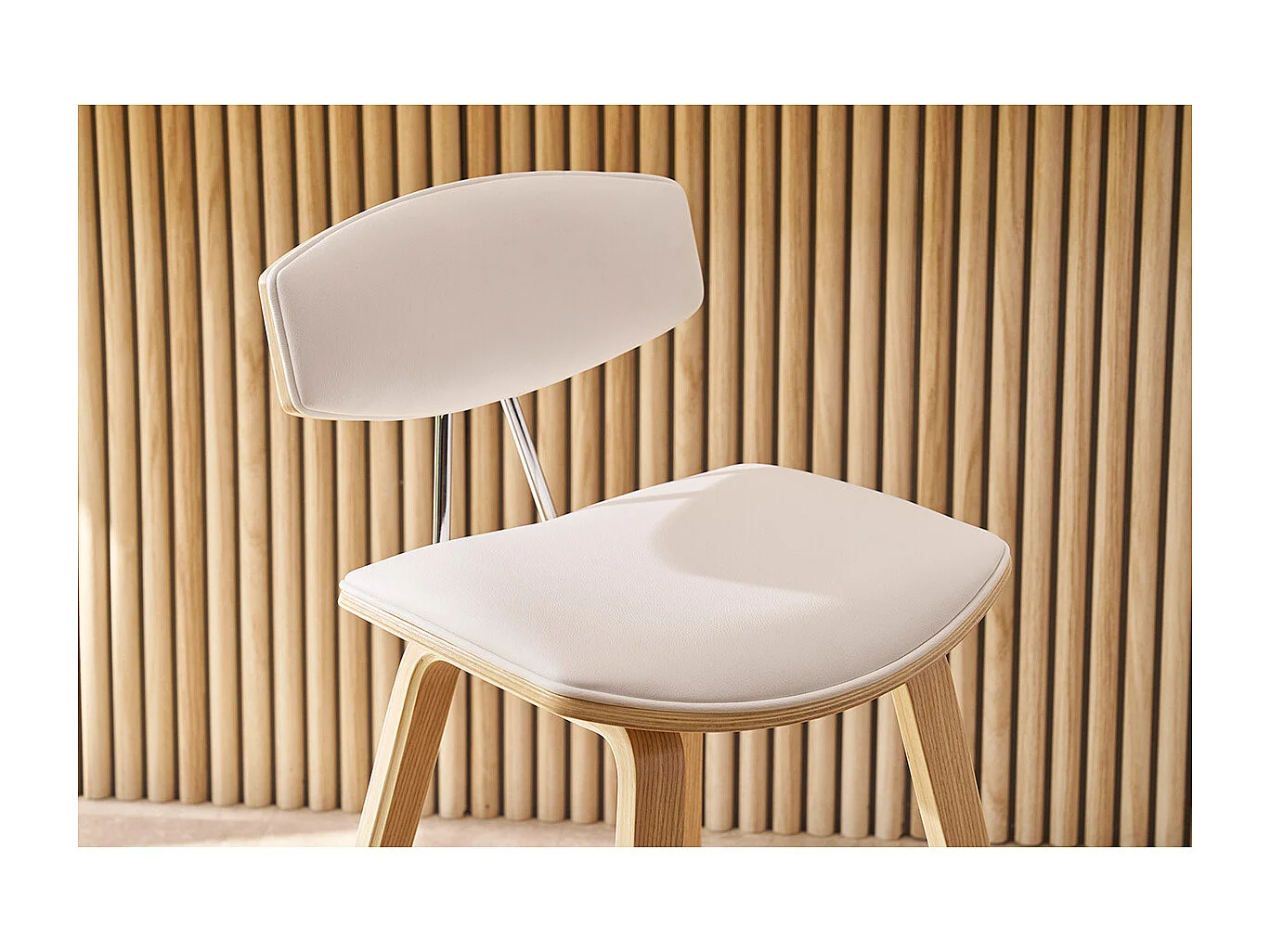 Tabourets de bar design blanc et bois clair H69 cm (lot de 2) VASCO