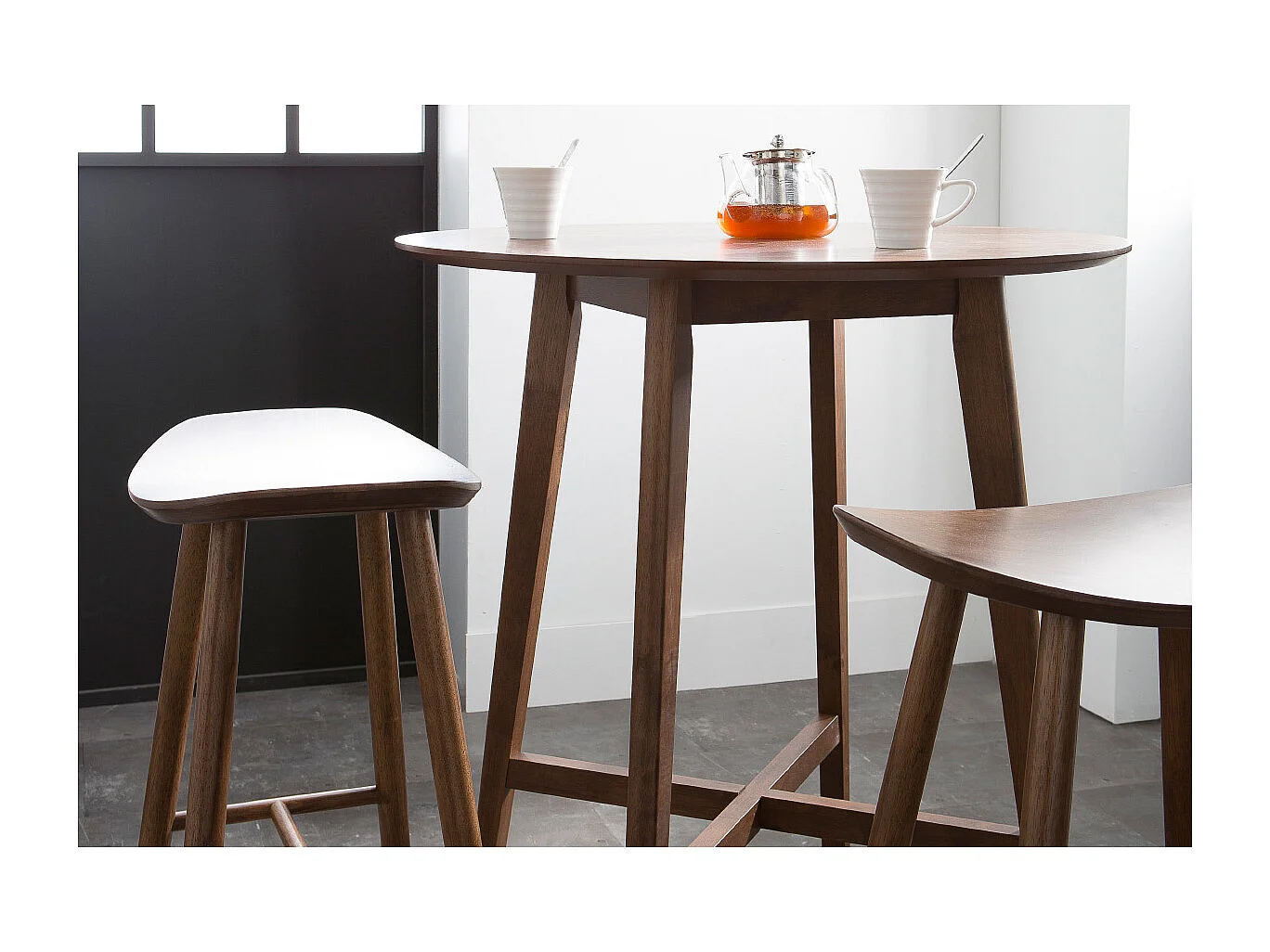 Design-Barhocker Nussbaum 72 cm DEMORY