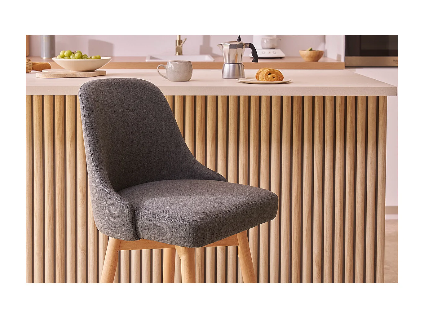 Barhocker HASTA skandinavisches Design dunkelgrauer Bezug H65 cm (2er-Set)