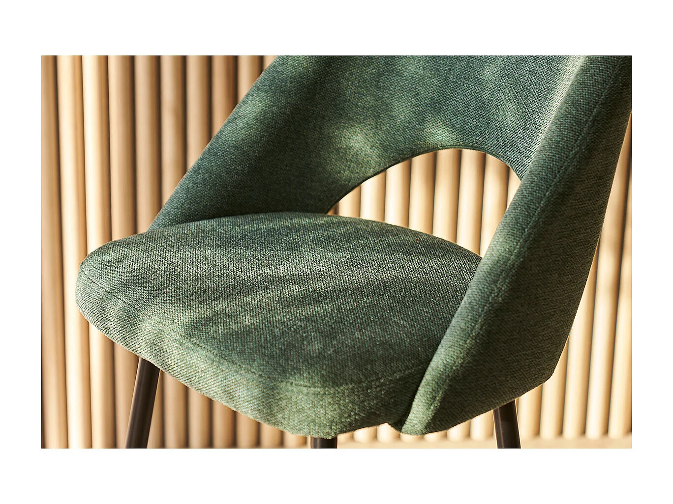 Tabourets de bar en tissu effet velours texturé vert H65 cm (lot de 2) COSETTE