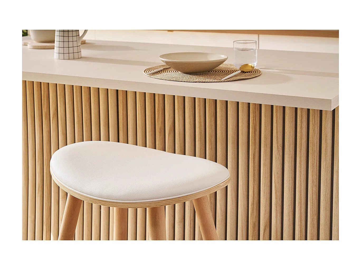 Barhocker helles Holz PU weiß 65 cm (2er-Set) MEADOW