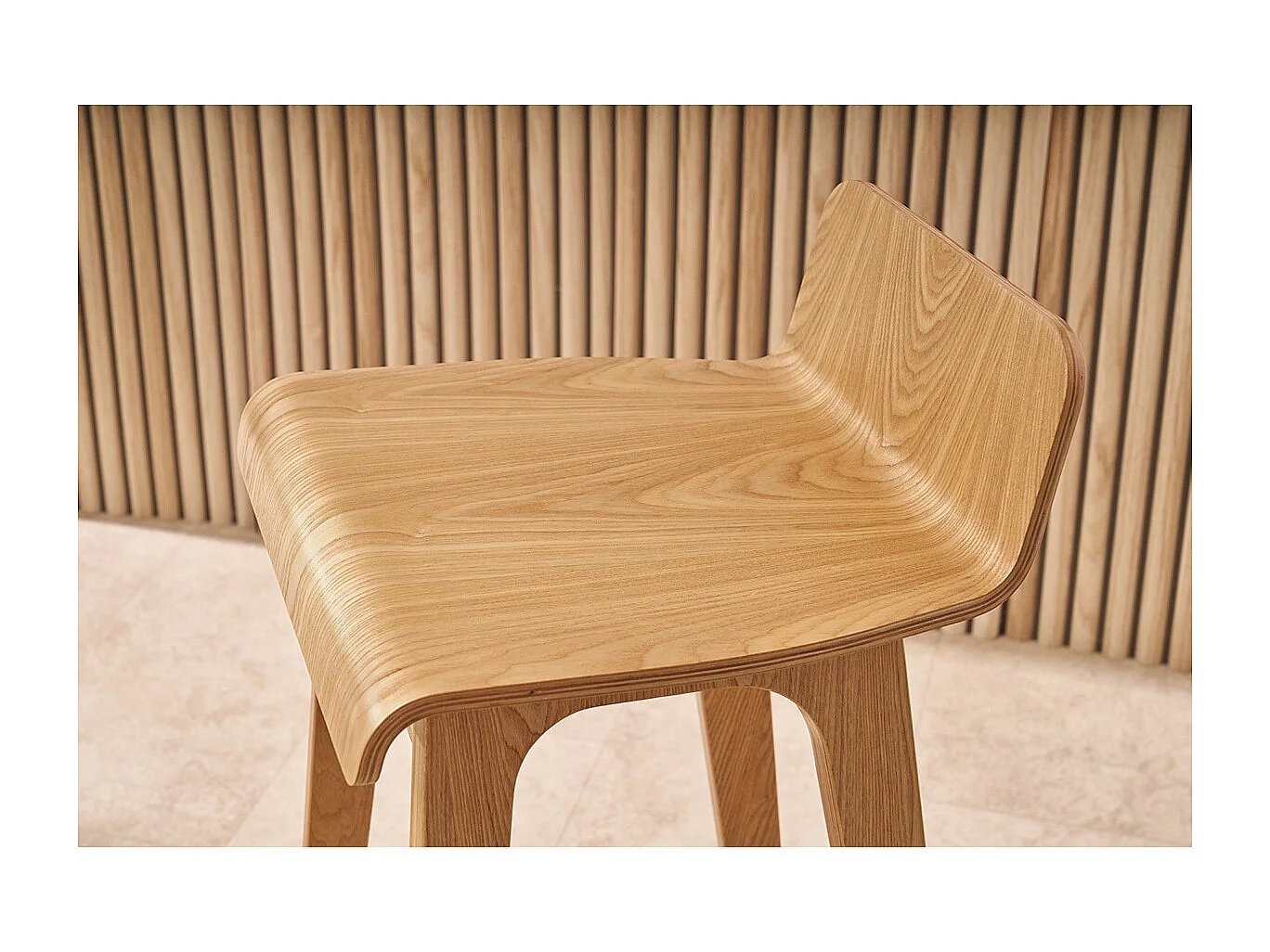 Sgabelli da bar scandinavi in legno chiaro H75 cm (set di 2) BALTIK