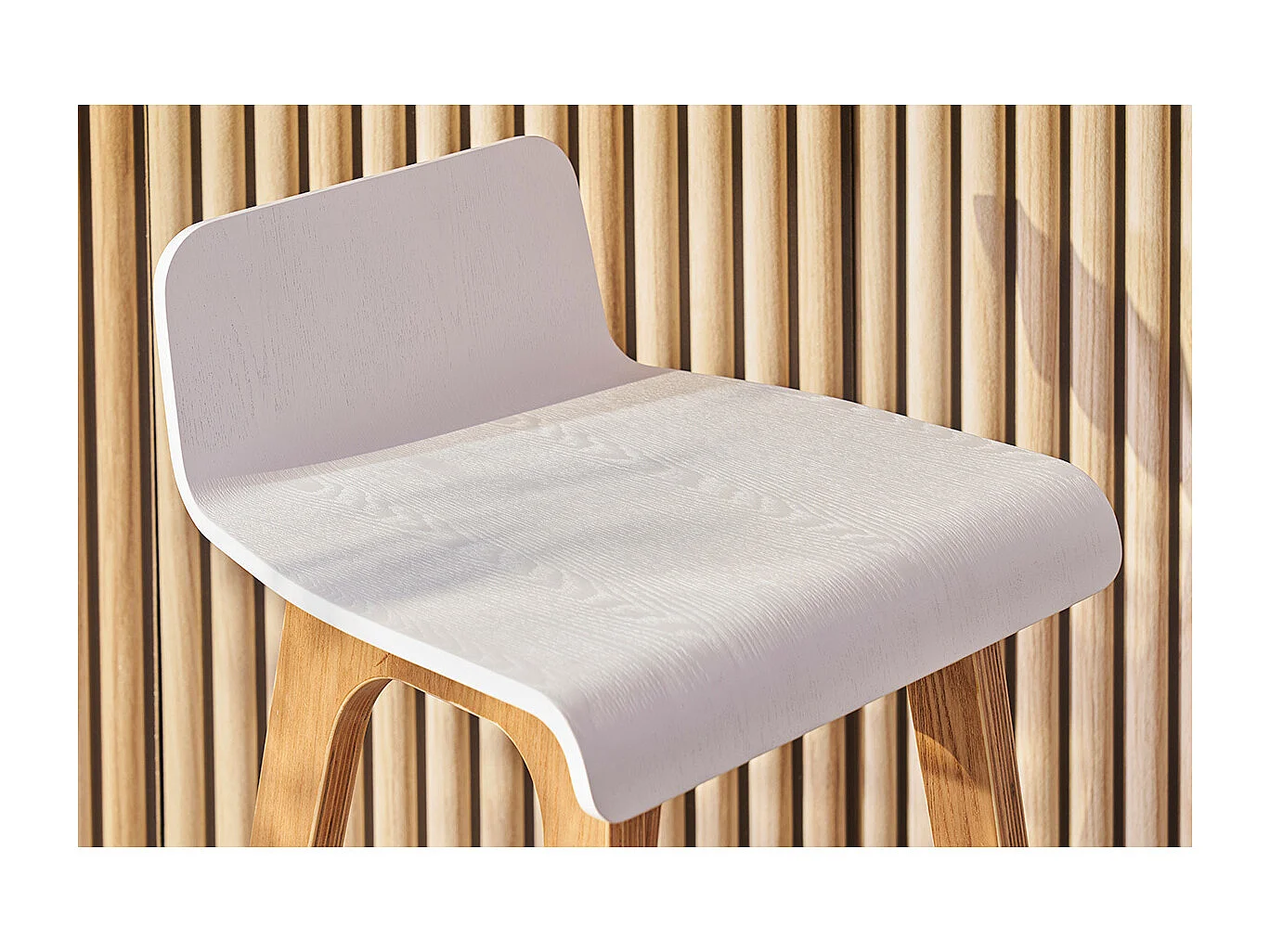 Skandinavischer Barhocker in Weiß mit hellem Holz H65 cm (2er-Set) BALTIK