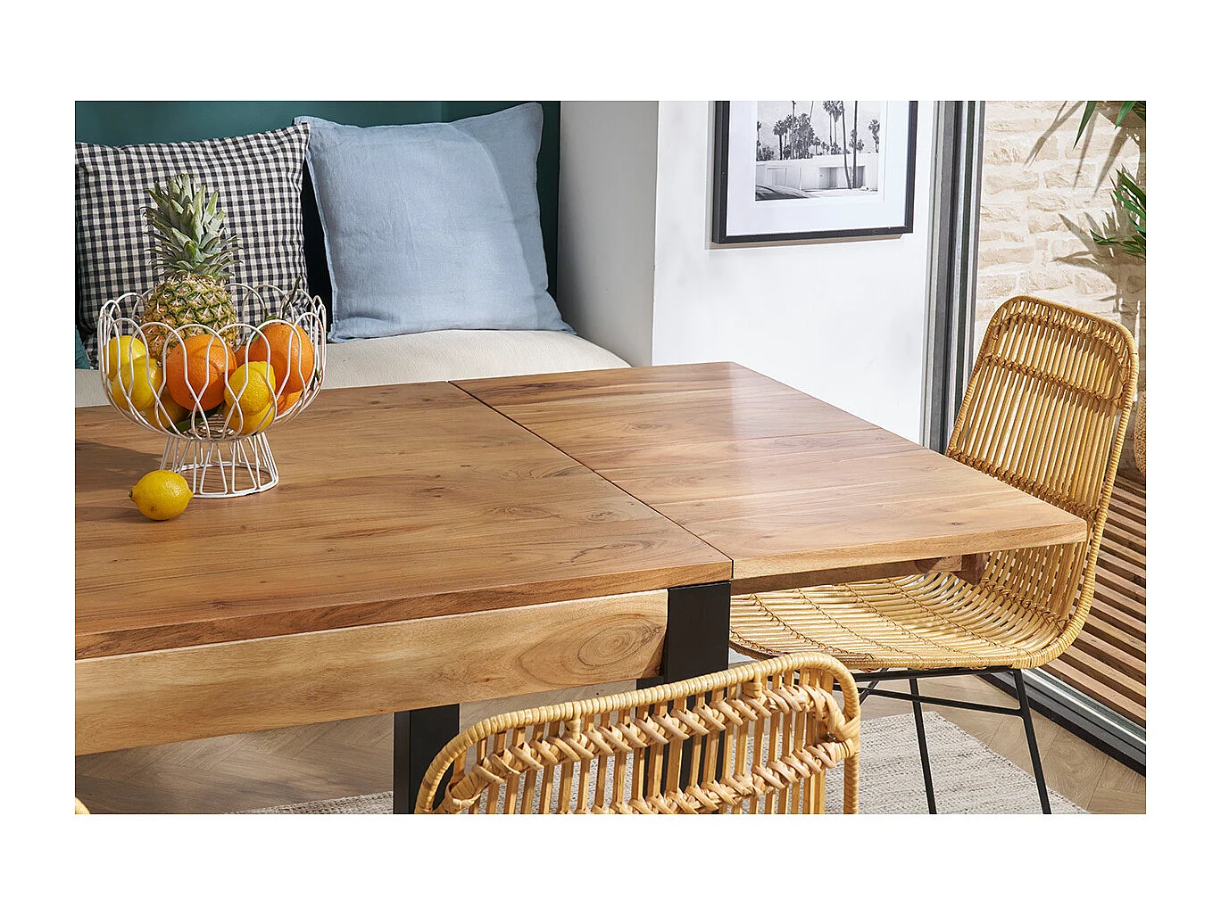 Table extensible rallonges intégrées rectangulaire en bois massif et métal noir L120-210 cm TRAP