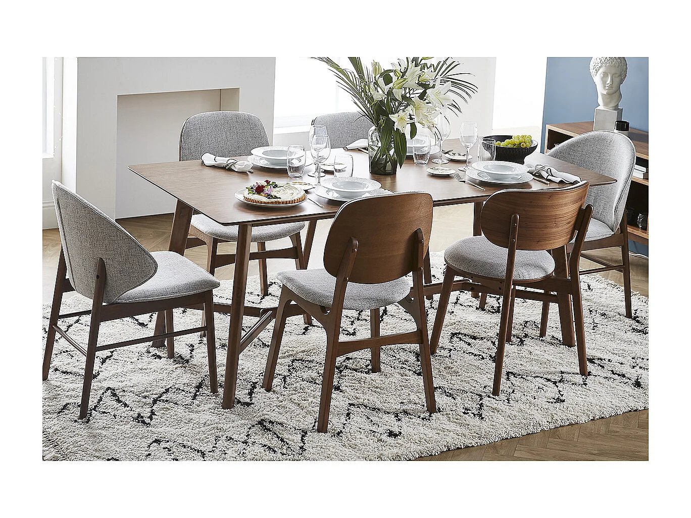 Set de 2 sillas nórdicas de madera oscura y tejido gris FAUVETTE