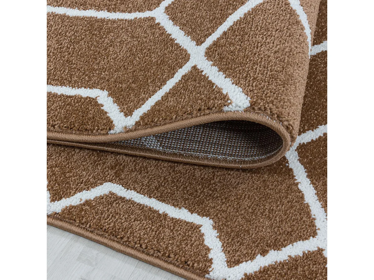 tapis salle à manger 200x290 tissé marron clair et blanc motif scandinave