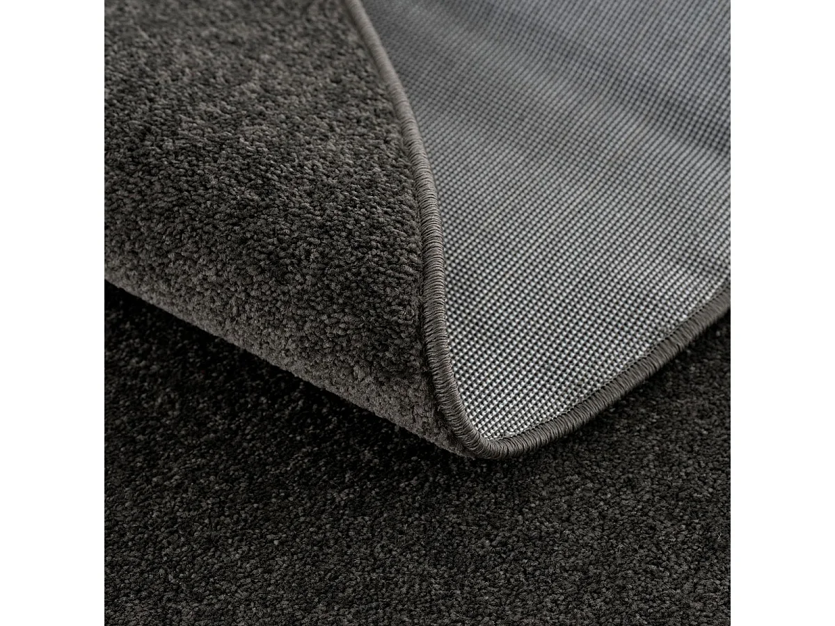 tapis salon 160x230 tissé gris foncé rectangle motif uni NOSSA