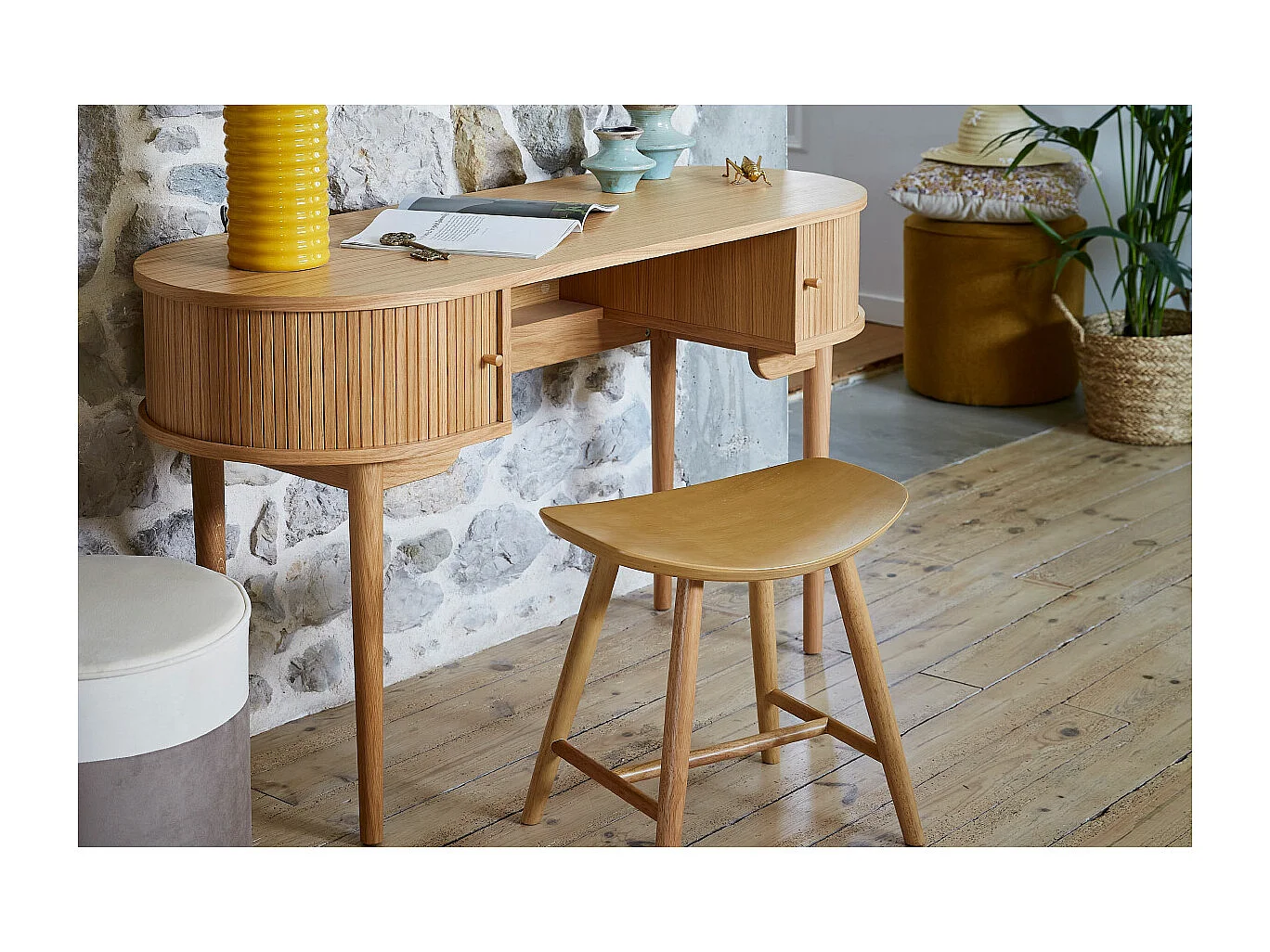 Hocker aus Nussbaum H46,5 cm DEMORY