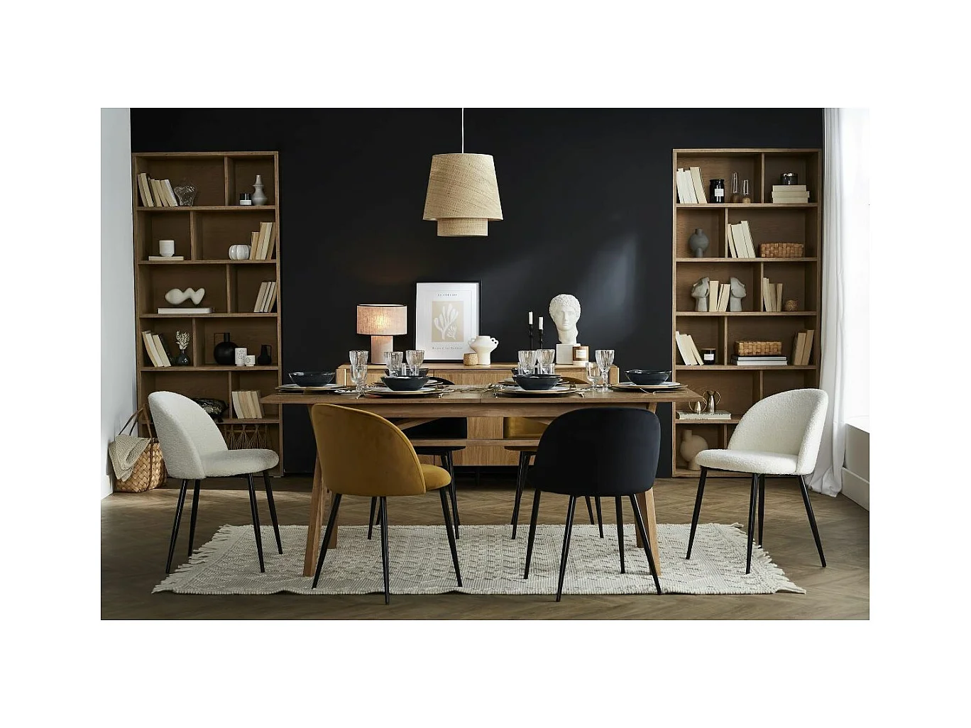 Chaises en tissu effet laine bouclée blanc cassé et métal noir (lot de 2) CELESTE