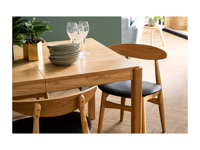 Chaises scandinaves en bois clair et noir (lot de 2) WALFORD