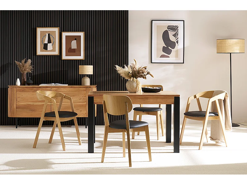 Set de 2 sillas nórdicas apilables de madera clara de roble macizo y asiento negro LOVA