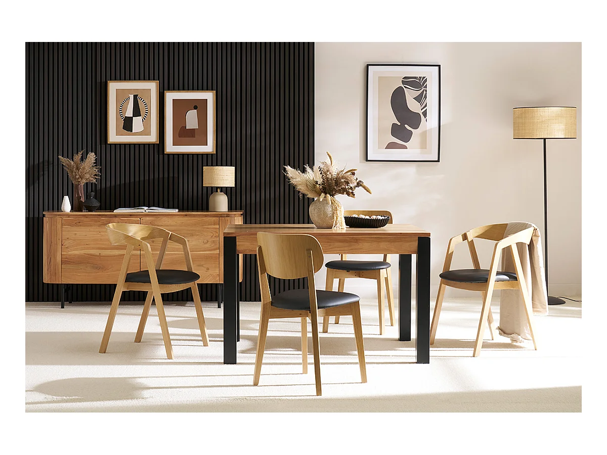 Set de 2 sillas nórdicas apilables de madera clara de roble macizo y asiento negro LOVA