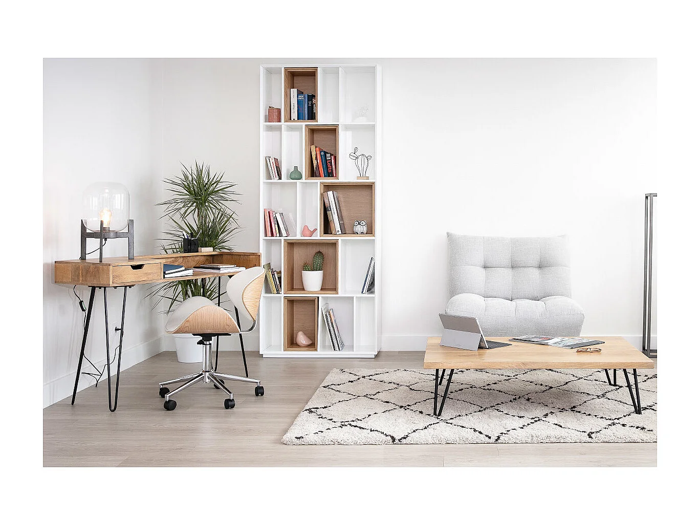 Bureau avec tiroir bois manguier massif et métal noir L116 cm VIBES