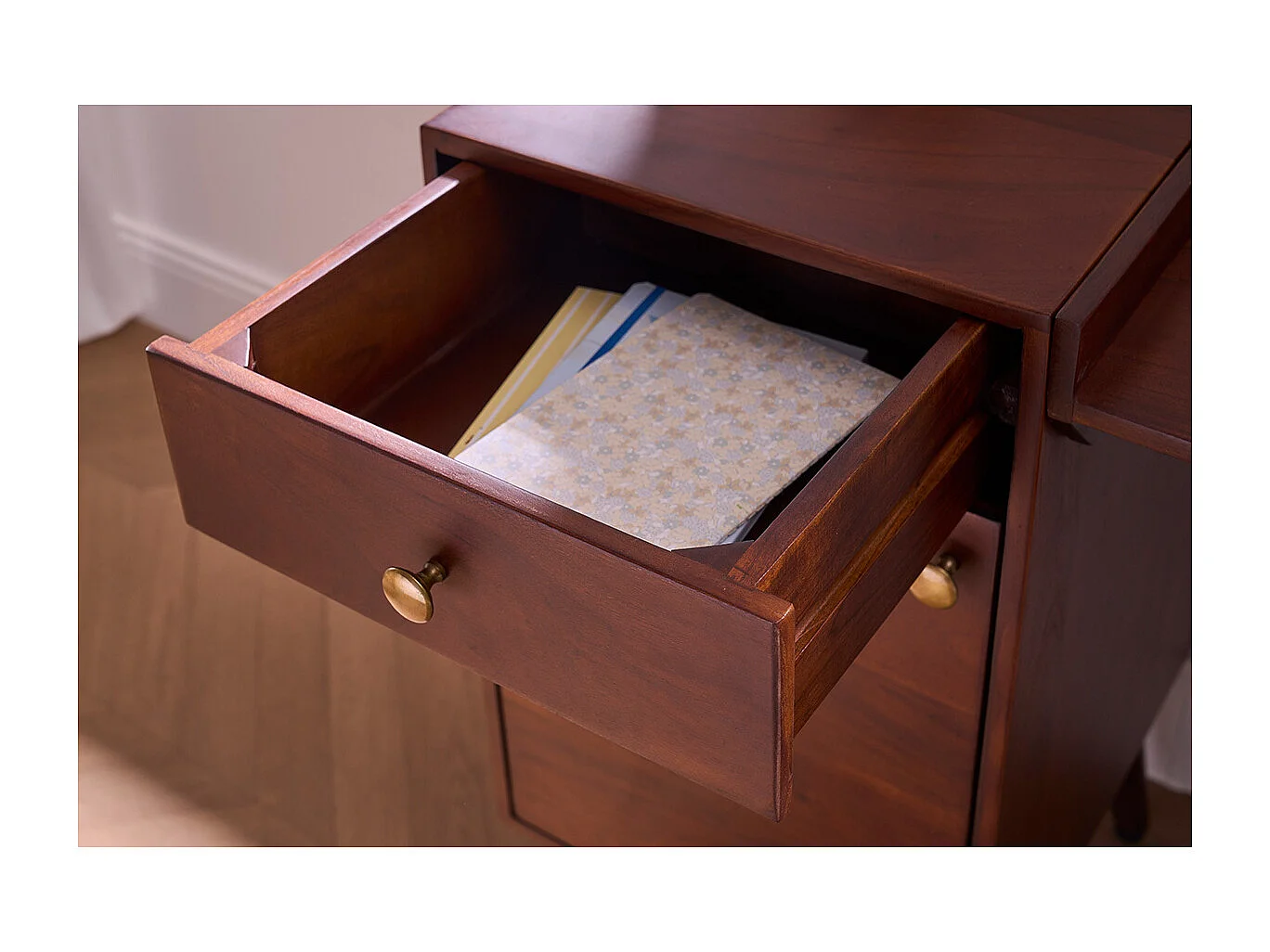 Vintage-Schreibtisch mit Schubladenelement aus massivem Akazienholz B130 cm  ROBY