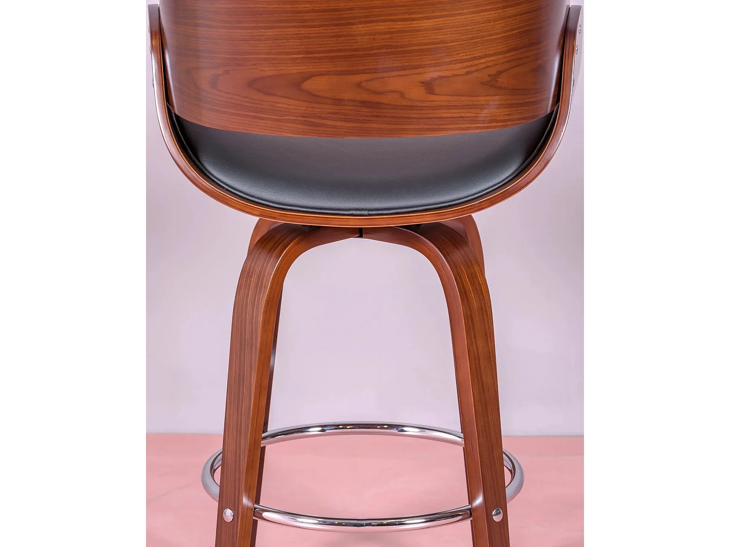 Scandinavische walnoothouten kruk met kunstleren kussen (66cm) - Burrow - Zwart