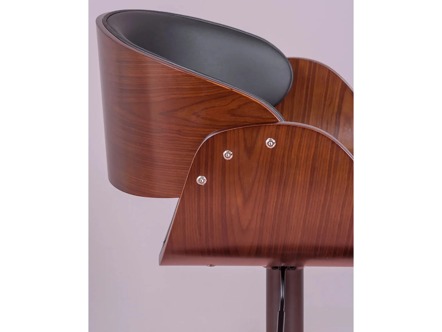 Tabouret réglable en bois de noyer et coussin en similicuir - Burrow - Noir