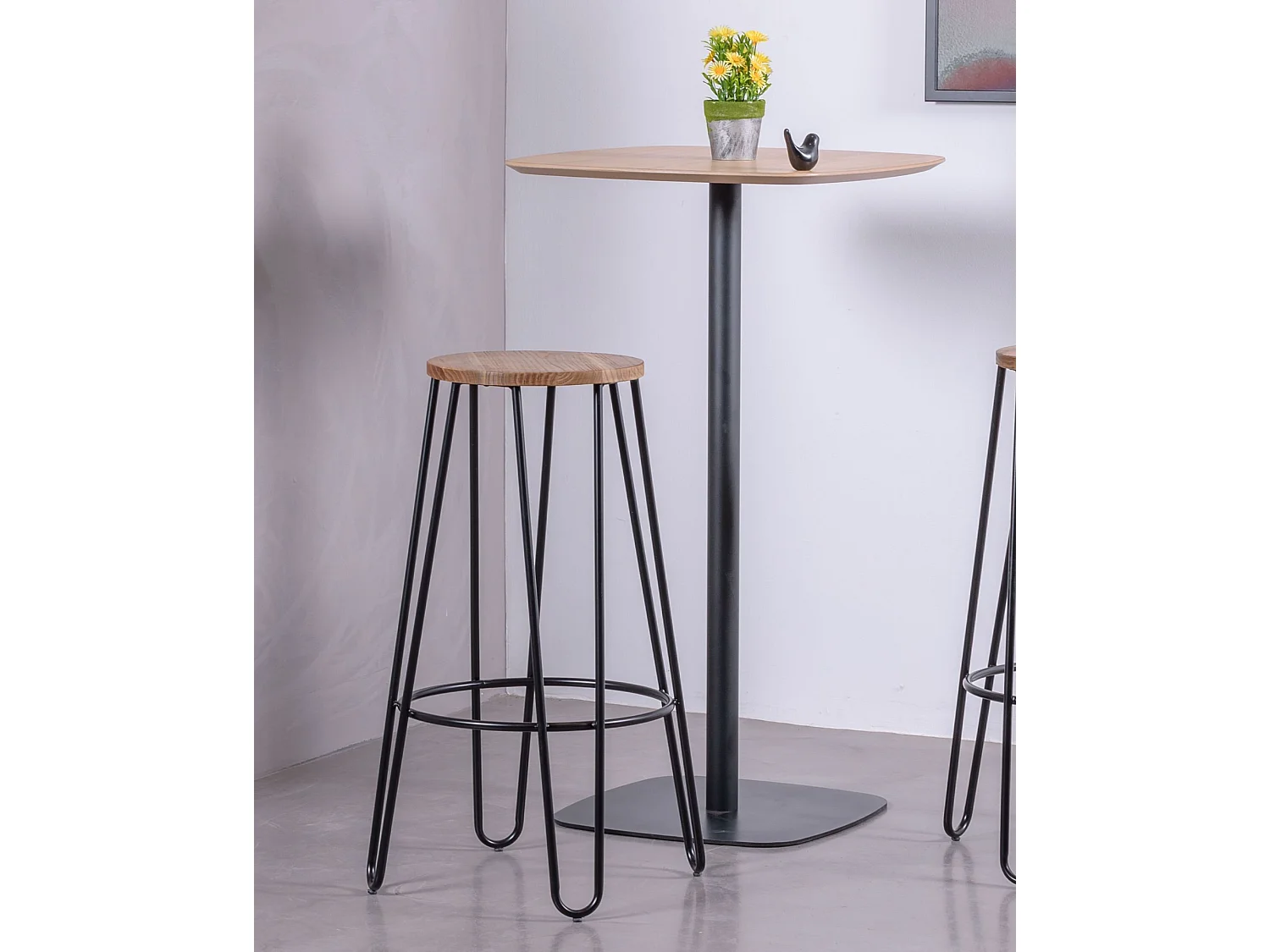 Banco Industrial em madeira de freixo (75cm) - Lisboa - Preto