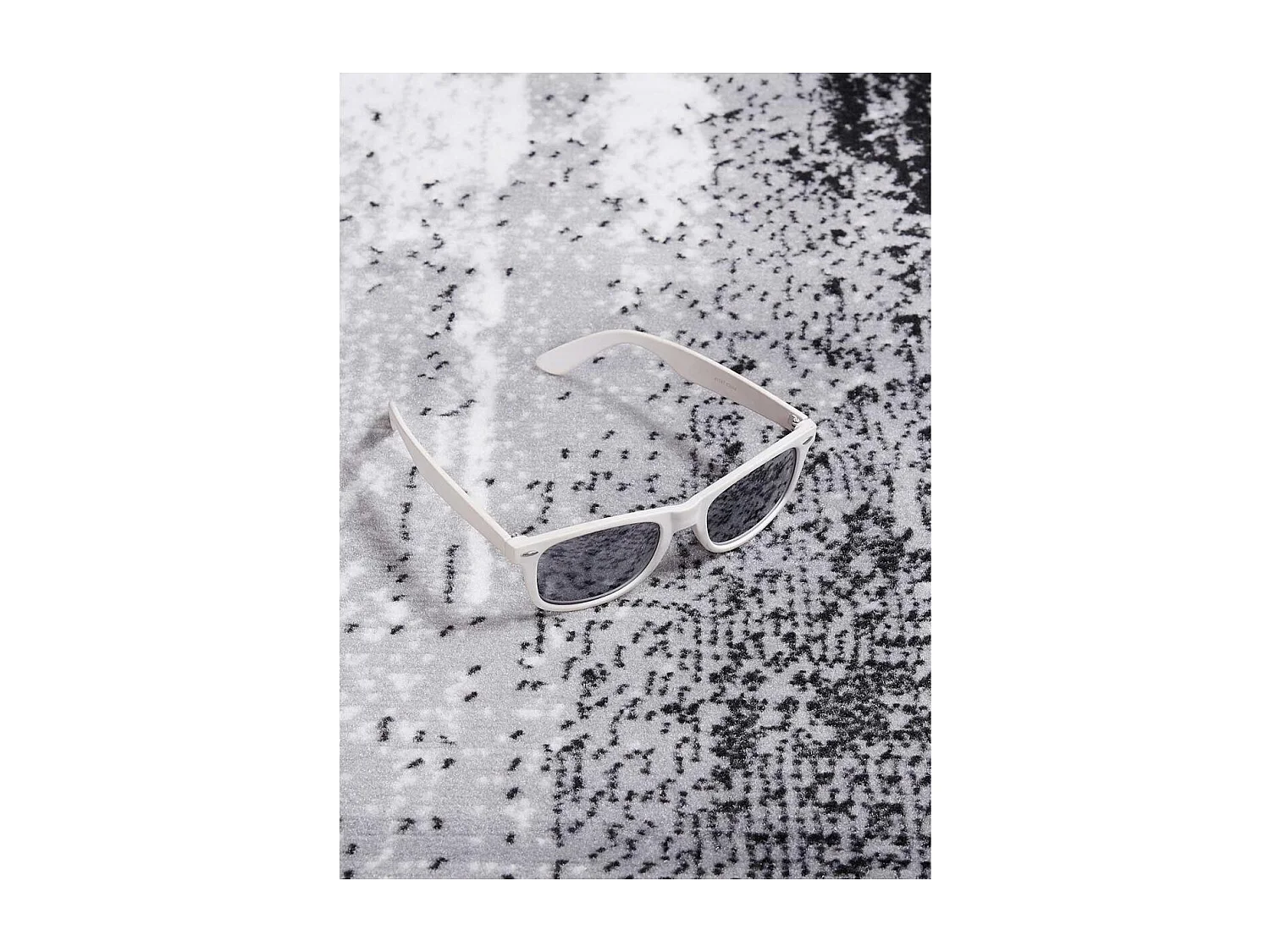 tapis salon 160x230 tissé gris rectangle motif abstrait LYN1 TABLO