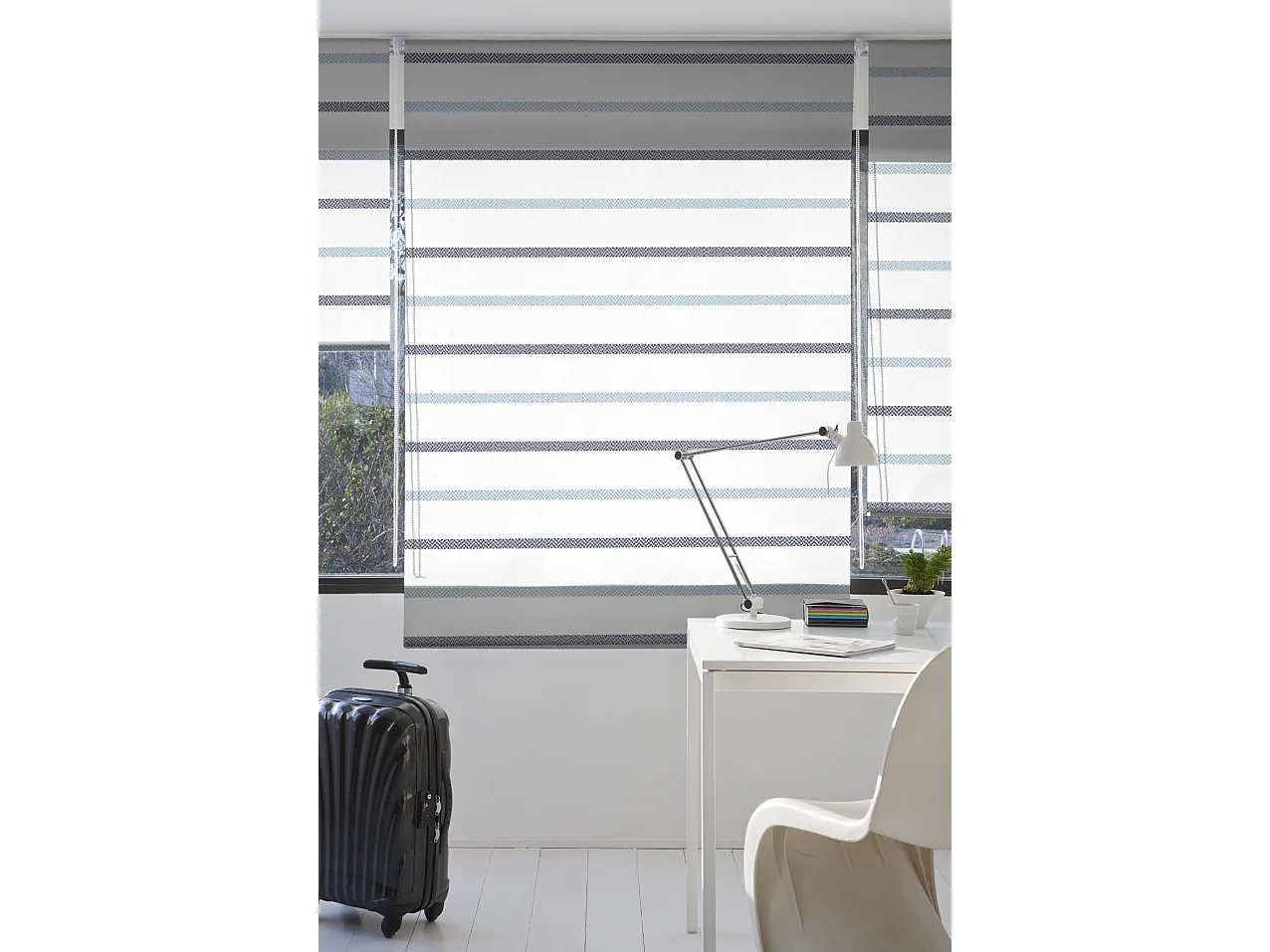 ESTORALIS | Estores Personalizados TEXTURAS | 160 x 180 cm (Ancho por Alto) Tamaño de Tela 157 x 175 cm | Modelo T-4066 Color Unico