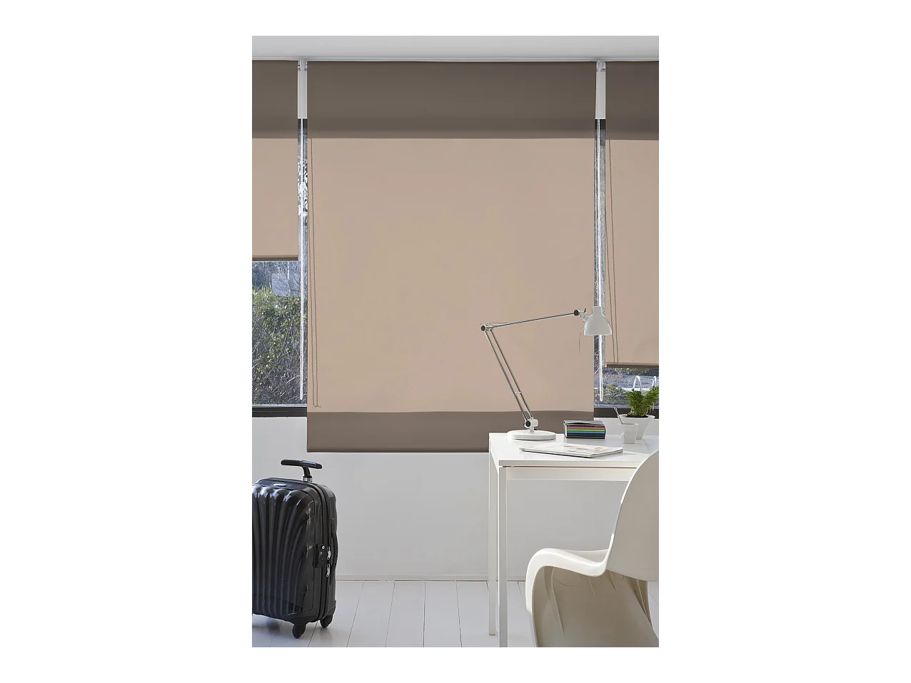 ESTORALIS | Estores Enrollables Lisos Translucidos | 140 x 235 cm (Ancho por Alto) Tamaño de Tela 137 x 230 cm | Modelo GOVE Color Taupe