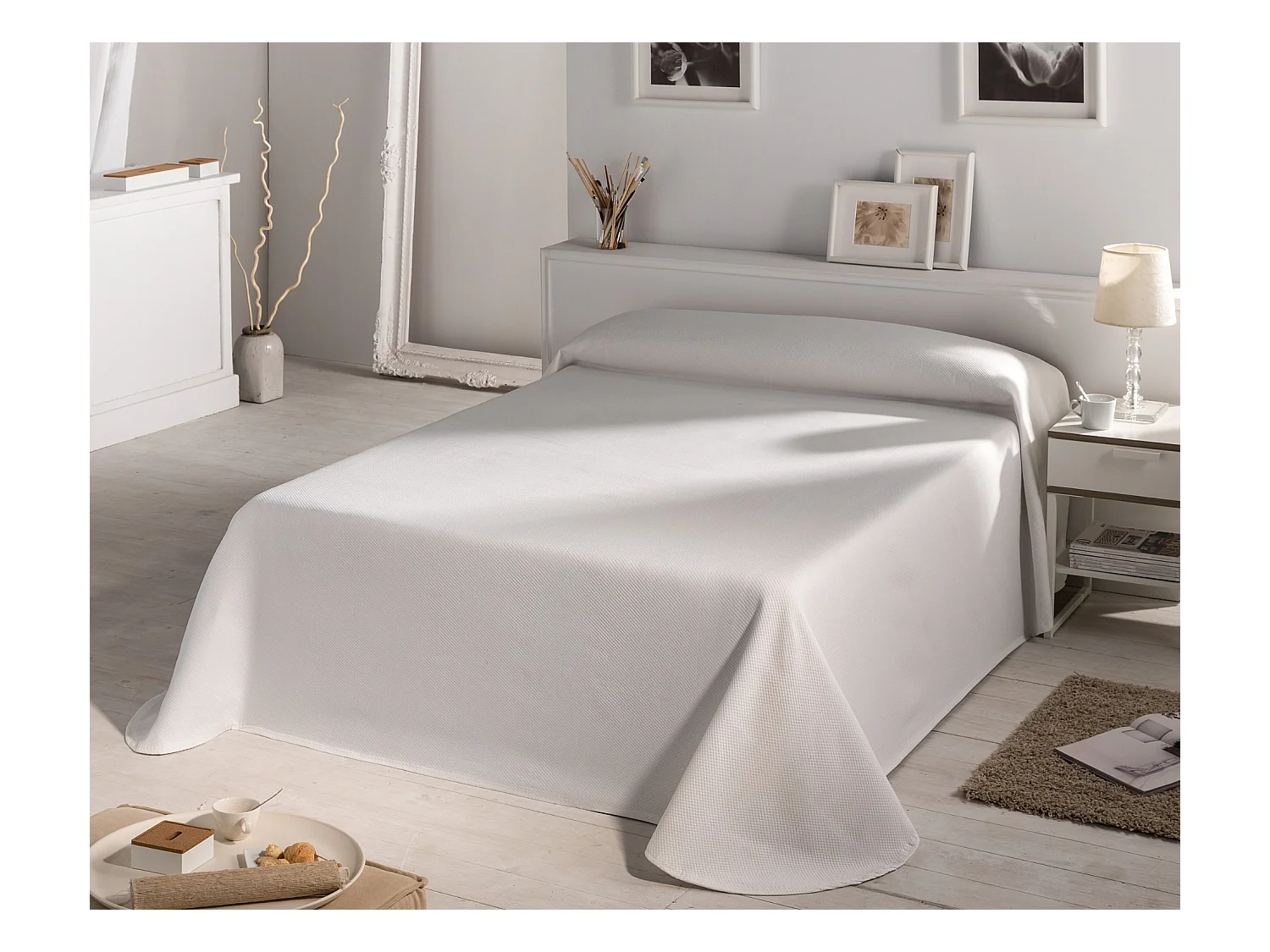 ESTORALIS | Colcha Tejido Jacquard | Colcha buena para todas las Estaciones | Para Cama 105 cm. ( 205x270 cm. AnchoxAlto ) | Modelo PUNTOS Color Crudo