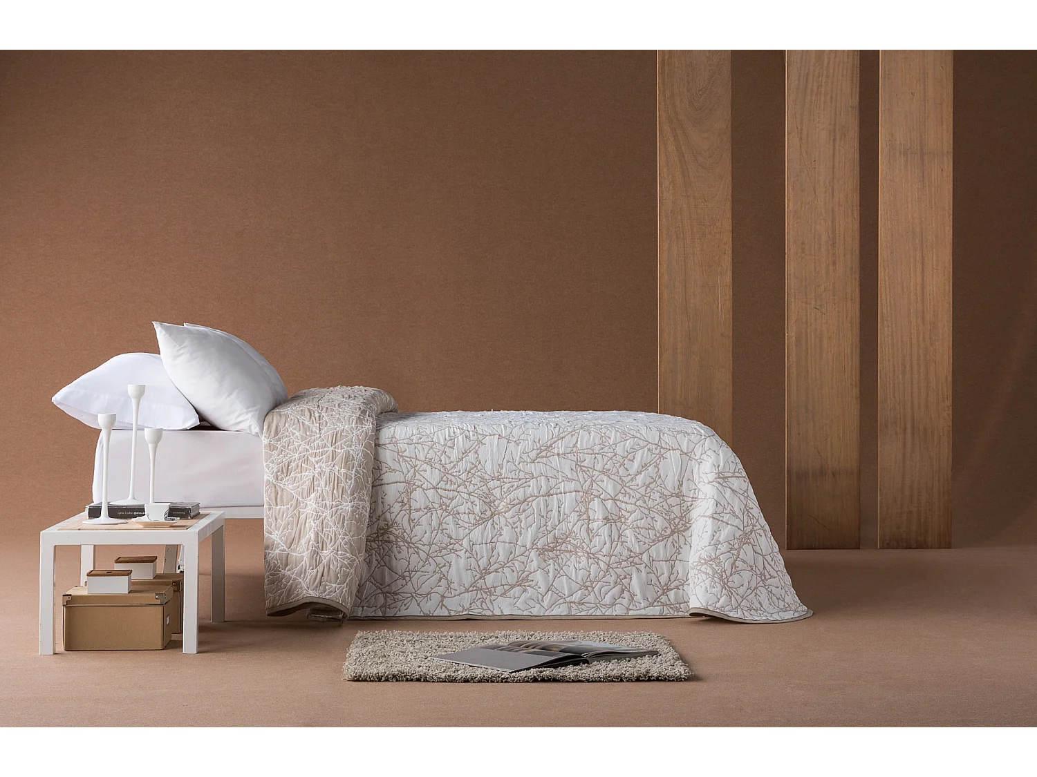 ESTORALIS | Colcha Tejido Jacquard | Colcha buena para todas las Estaciones | Para Cama 105 cm. ( 205x270 cm. AnchoxAlto ) | Modelo TOPACIO Color Beige