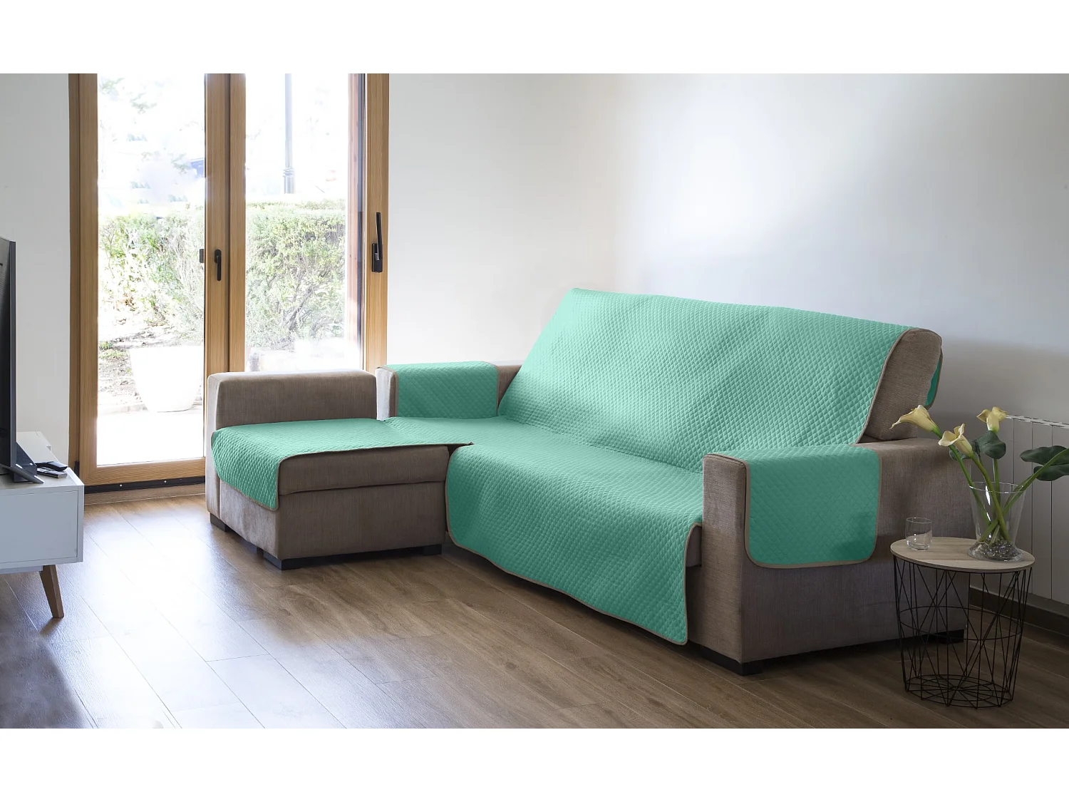 ESTORALIS | Cubre Sofá Acolchado  | Chaisse Longue 240 cm Brazo Izquierdo | Tela 240 x 255 cm  | Modelo AVA Color Turquesa