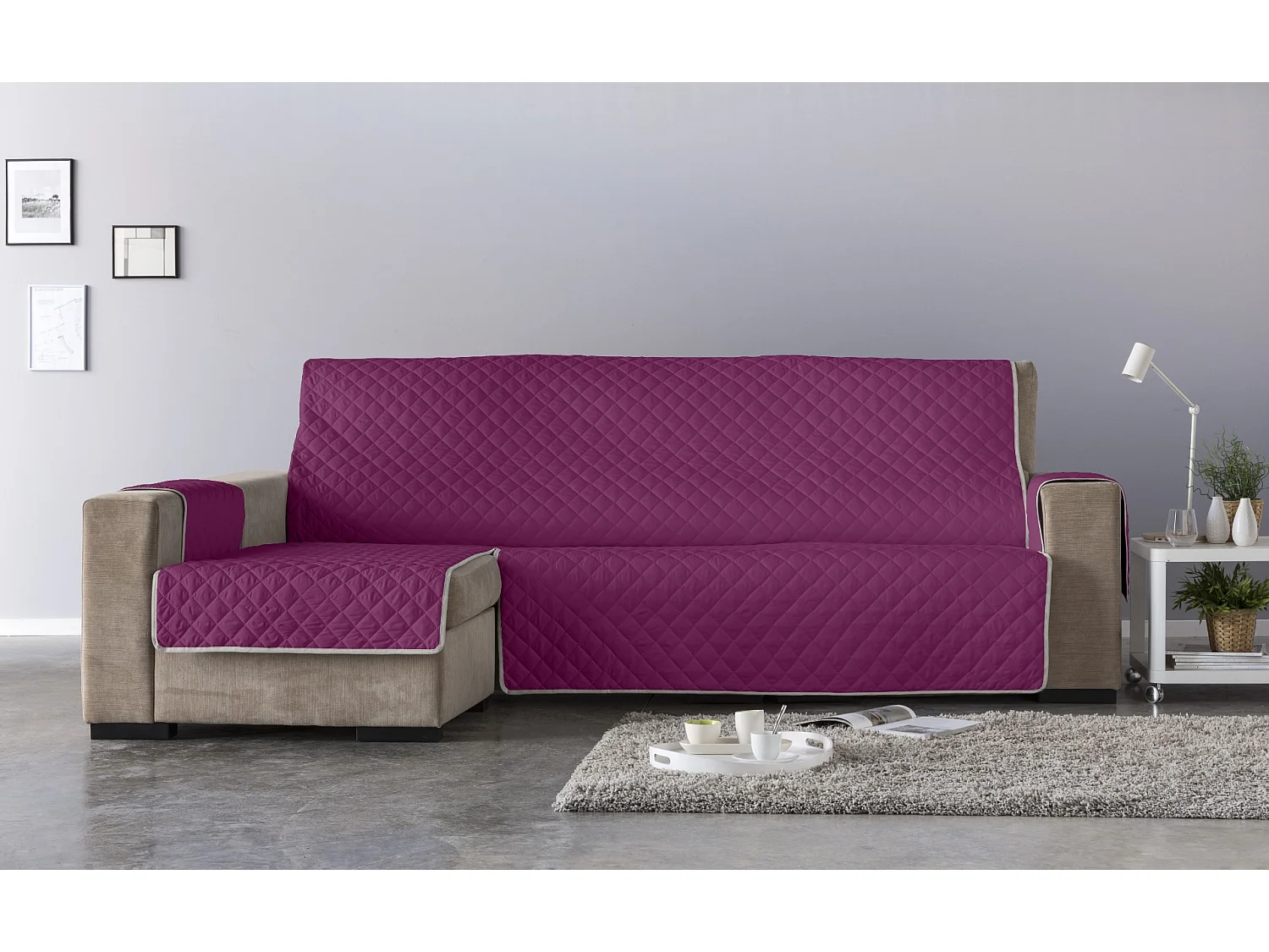 ESTORALIS | Cubre Sofá Acolchado  | Chaisse Longue 240 cm Brazo Izquierdo | Tela 240 x 255 cm | Modelo EDEN Color Fuxia