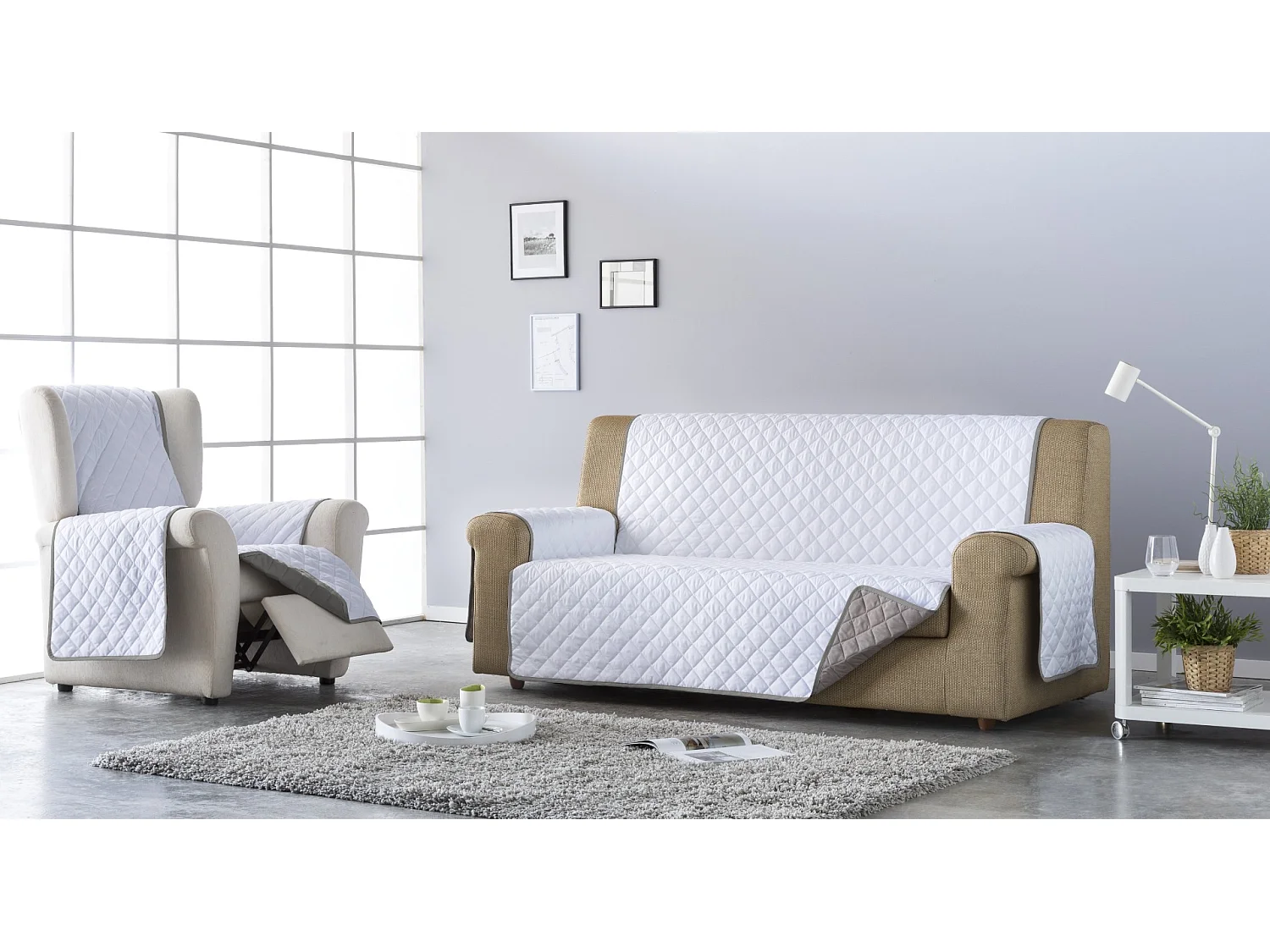 ESTORALIS | Cubre Sofá Acolchado Reversible | Para Sofa de 4 Plazas | Tela 190 x 210 cm | Modelo EDEN Color Blanco/Taupe