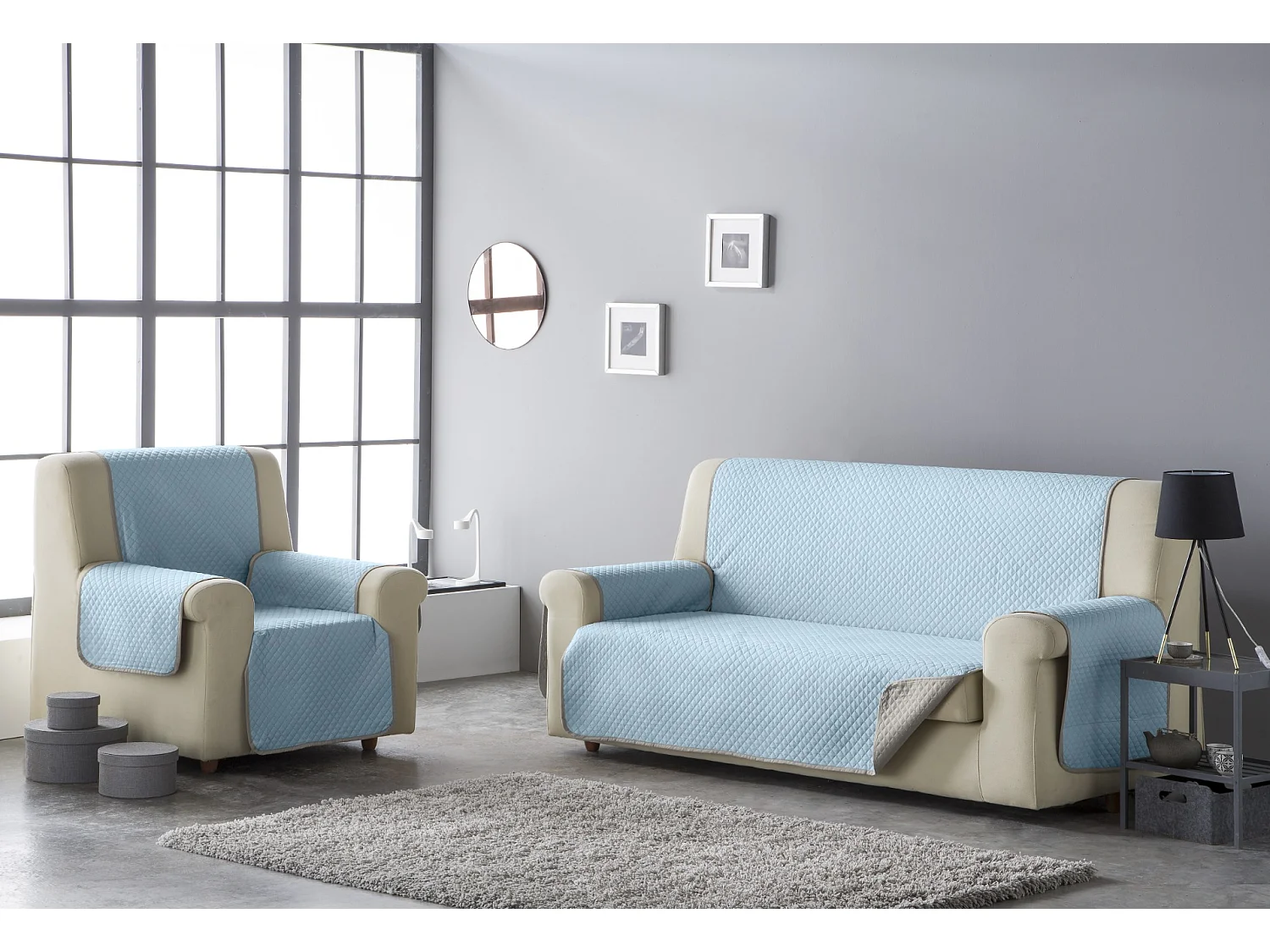 ESTORALIS | Cubre Sofá Acolchado Reversible | Para Sofa de 3 Plazas | Tela 150 x 210 cm  | Modelo AVA Color Celeste/Piedra