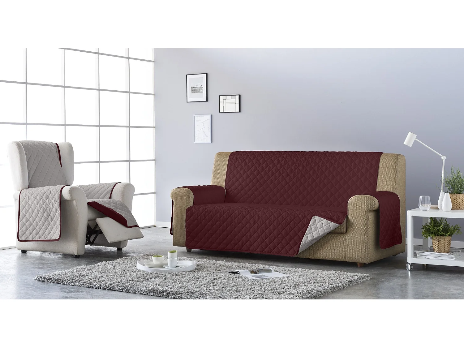 ESTORALIS | Cubre Sofá Acolchado Reversible | Para Sillon o Relax 1 Plaza | Tela 55 x 210 cm | Modelo EDEN Color Rojo/Beige
