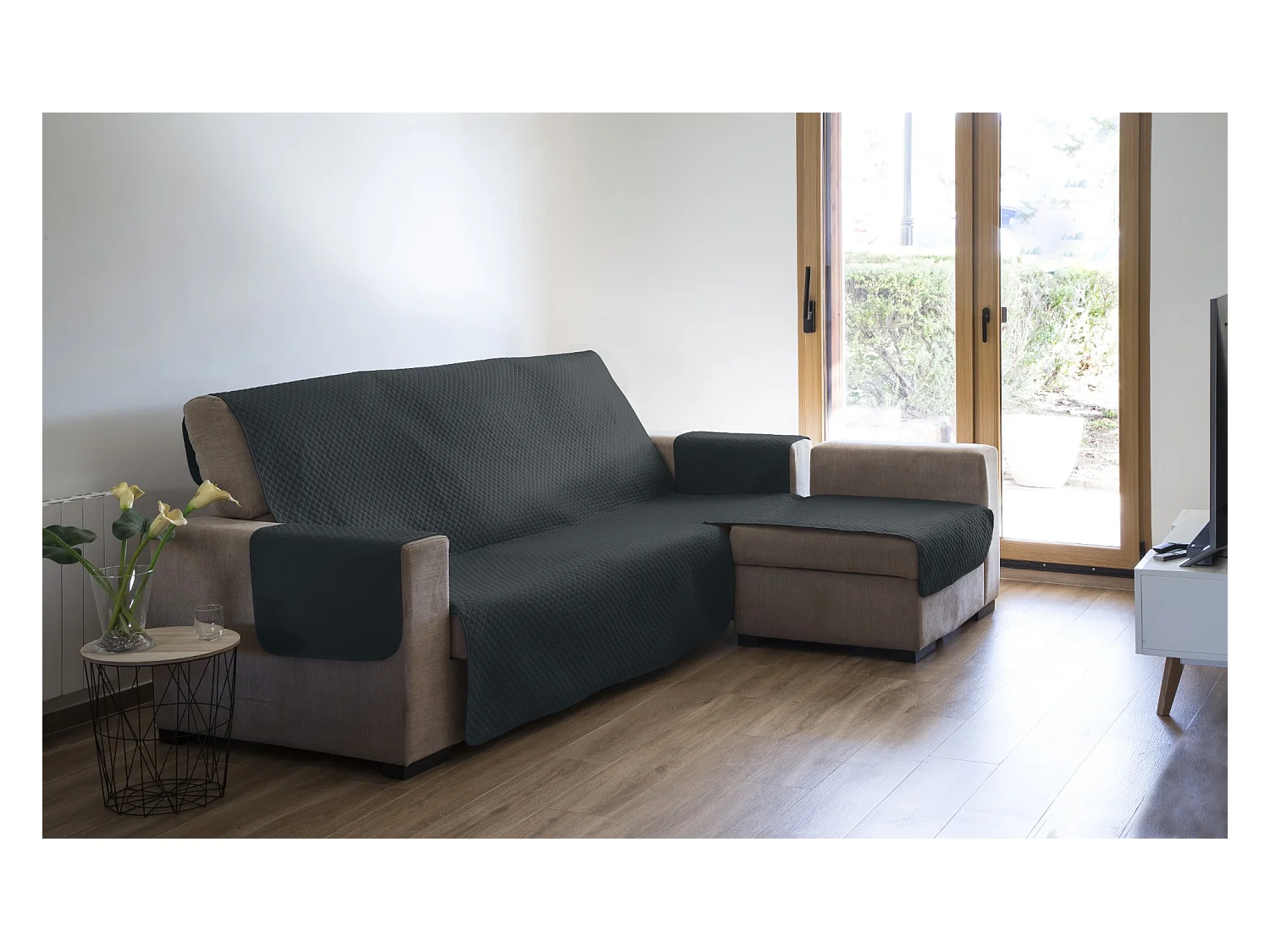 ESTORALIS | Cubre Sofá Acolchado  | Chaisse Longue 290 cm Brazo Derecho | Tela 290 x 255 cm  | Modelo AVA Color Antracita