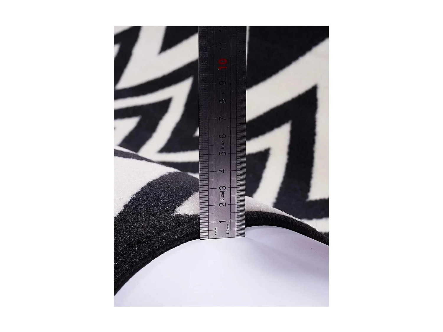 tappeto per camera da letto 60x110 tessuto rettangolare nero motivo geometrico AF1 WAVES